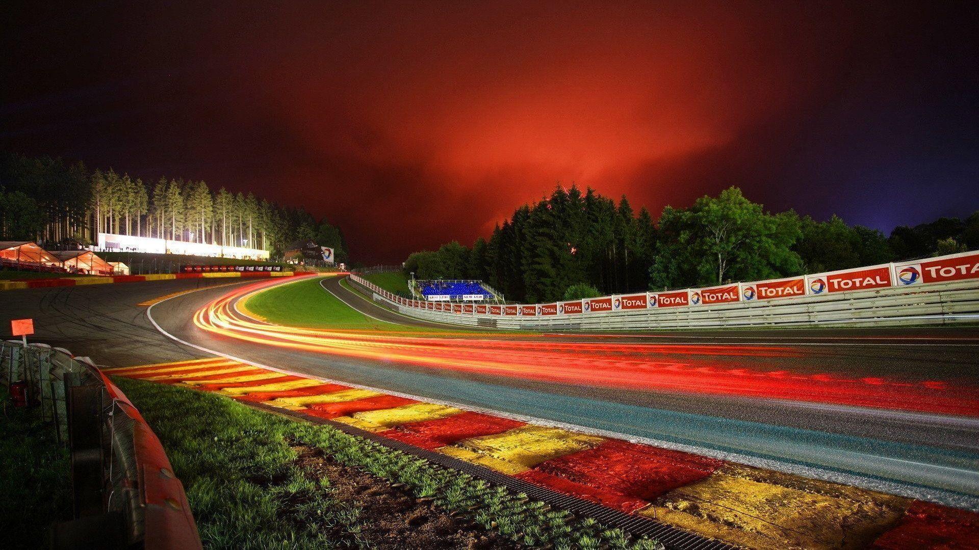 1920x1080 F1 Track Wallpaper