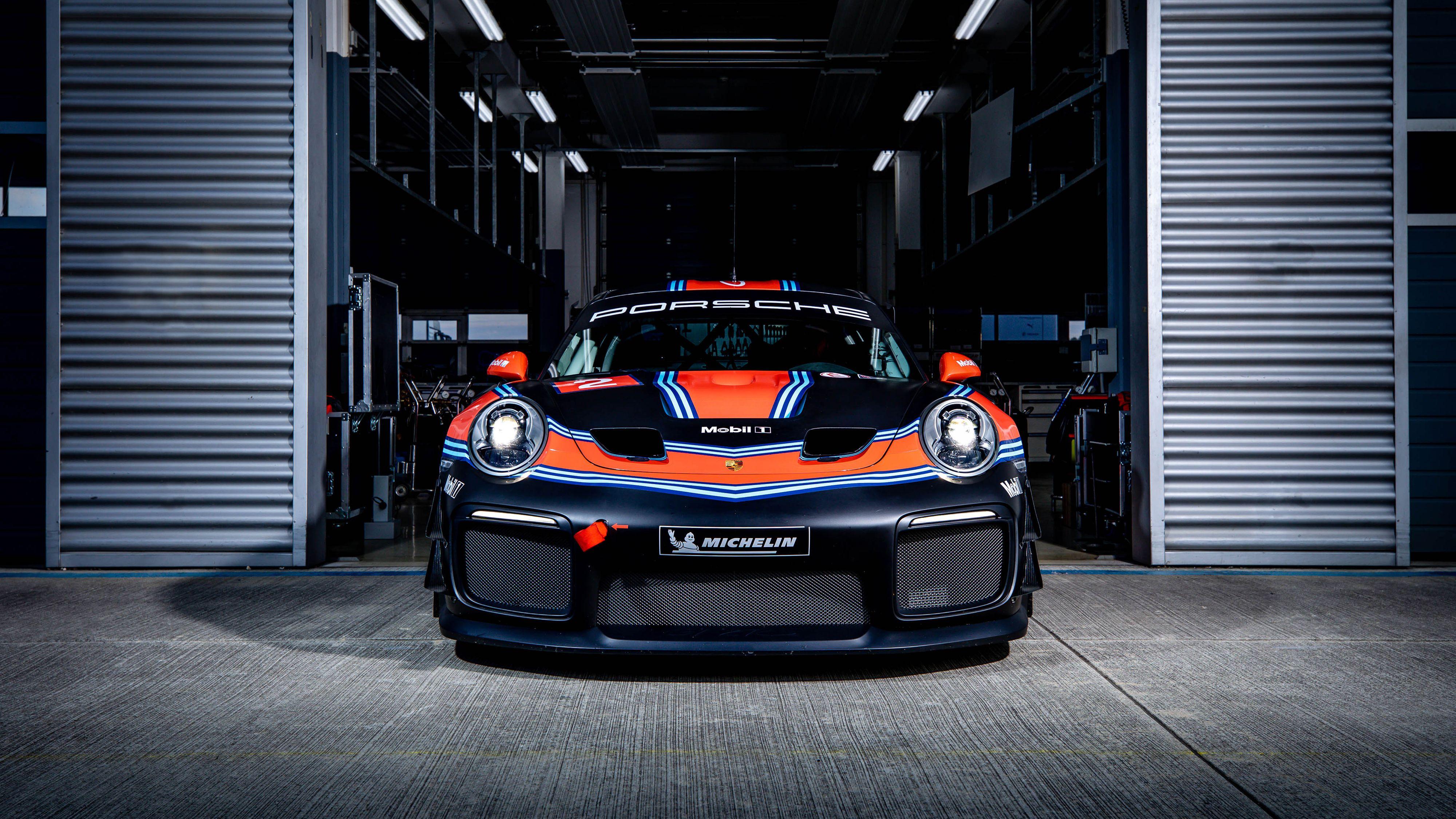 4000x2250 Porsche 911 GT2 RS Clubsport 4K Wallpaper
