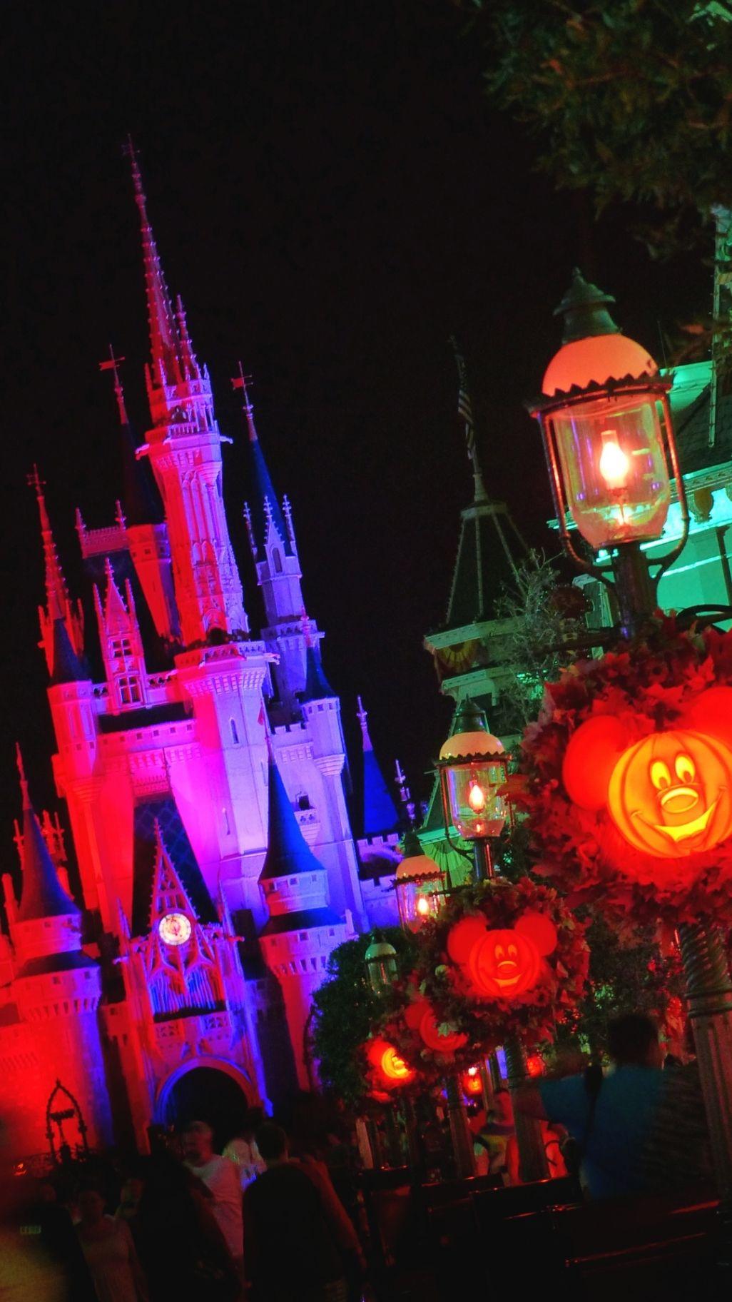1026x1824 Image For Amazing Disney Halloween iPhone Wallpaper