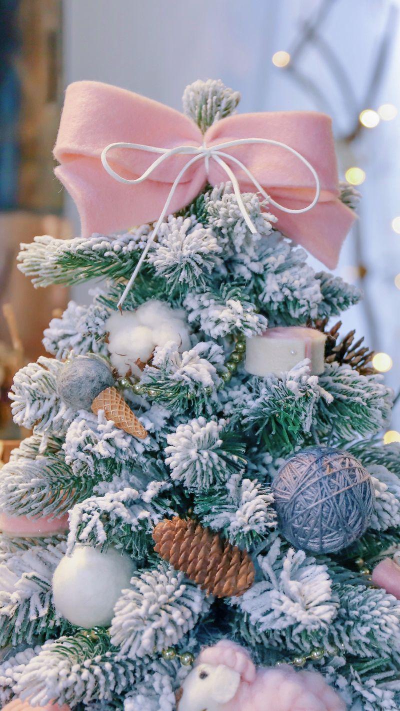 800x1420 Download Wallpaper 800x1420 Christmas Tree, New Year, Decorations, Christmas Iphone Se 5s 5c 5 For Parallax HD Background