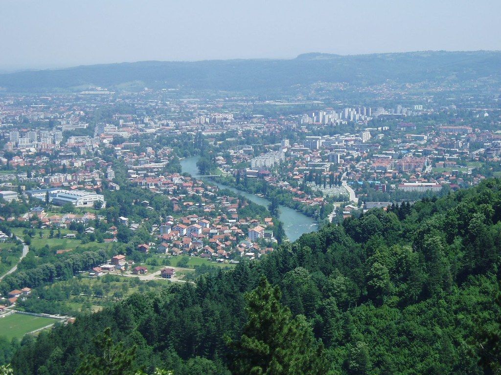 1024x768 banja luka panorama. Nats Grant Logan