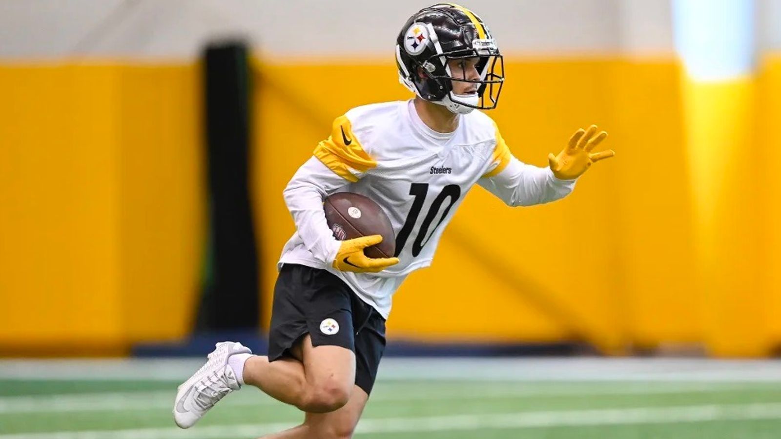 1600x900 Rookie minicamp: In a class filled with speed, Roman Wilson takes the most pride