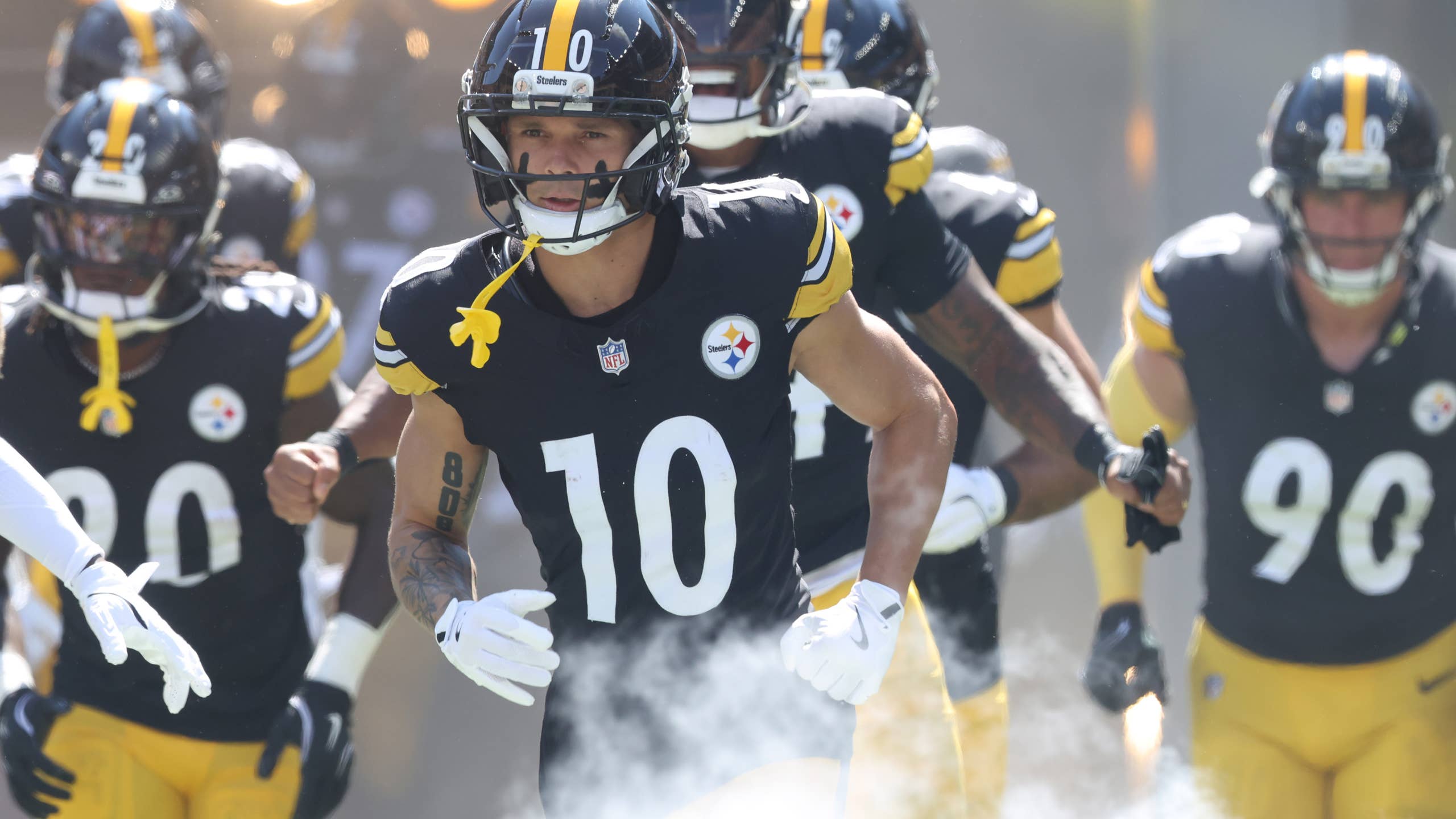 2560x1440 Roman Wilson Faces Mounting Pressure After Ex NFL WR's Harsh Steelers Take