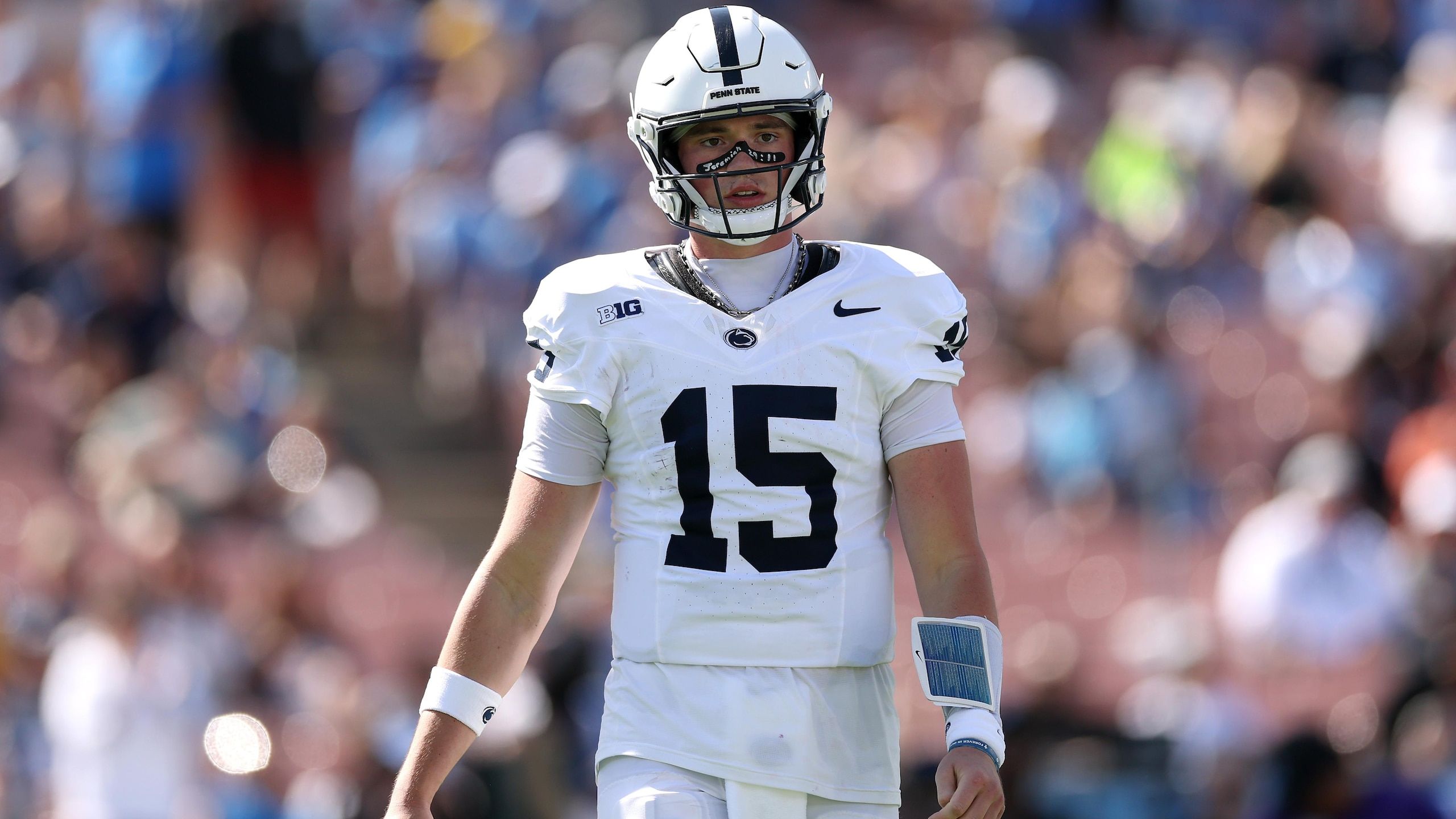 2560x1440 Drew Allar Out for Season After Suffering Leg Injury in PSU's Loss to Northwestern