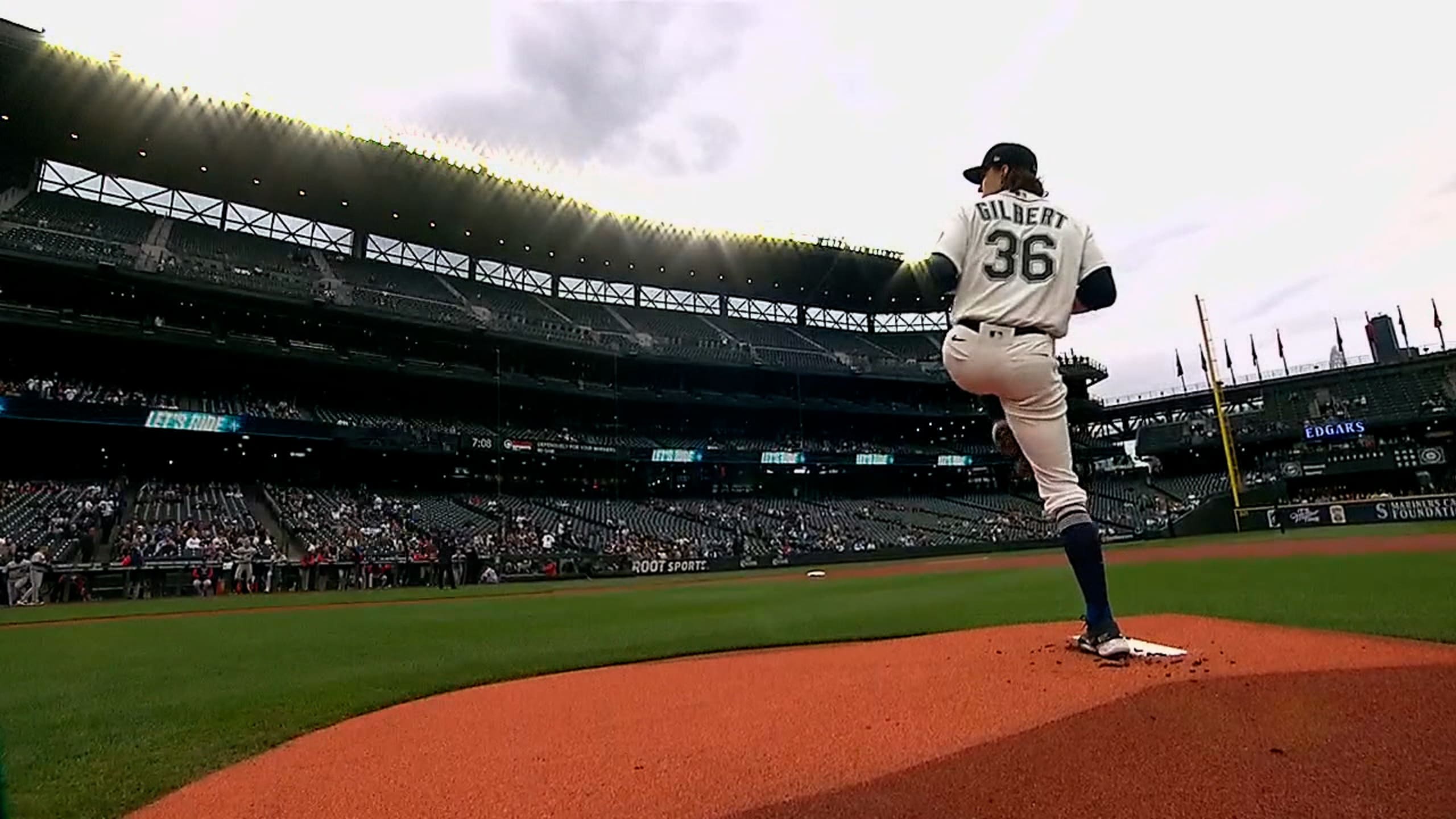 2560x1440 Why is Mariners' Logan Gilbert so dominant? He explains his technique