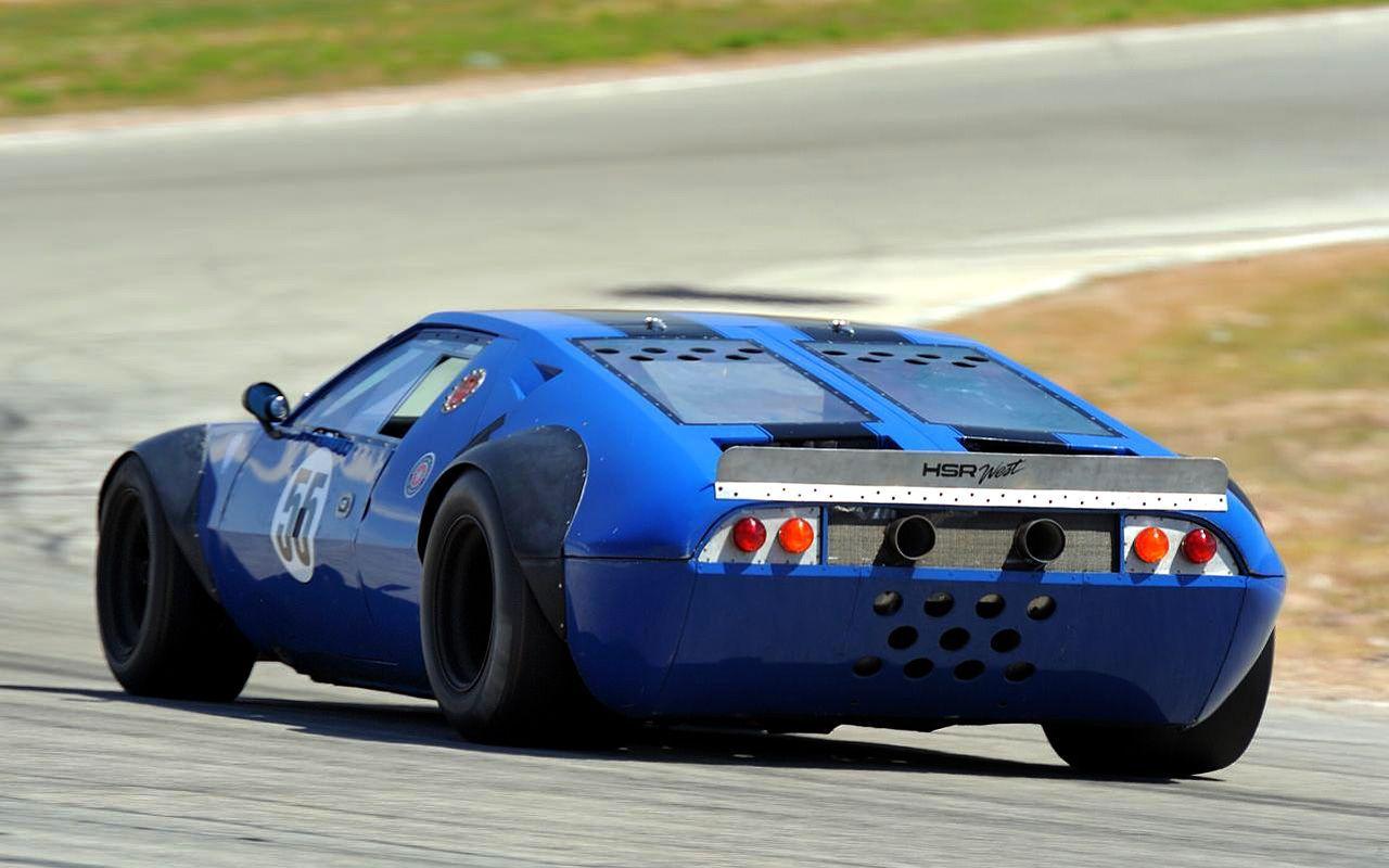 1280x800 Blue Old Muscle Cars Wallpaper