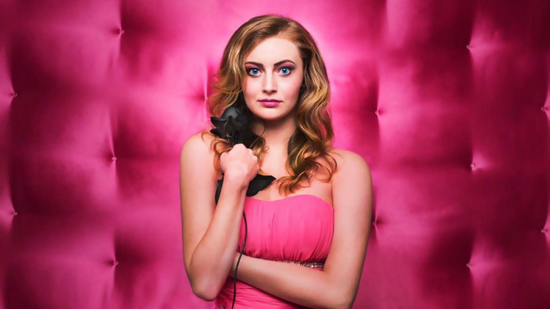 1920x1080 1024x640px Pink Woman (129.59 KB).07.2015