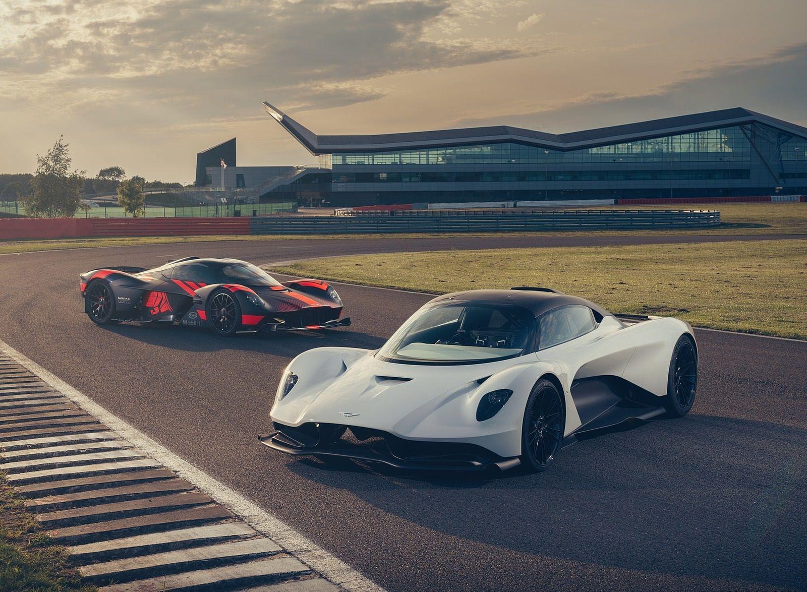 1600x1174 Aston Martin Valhalla Wallpaper (HD Image)