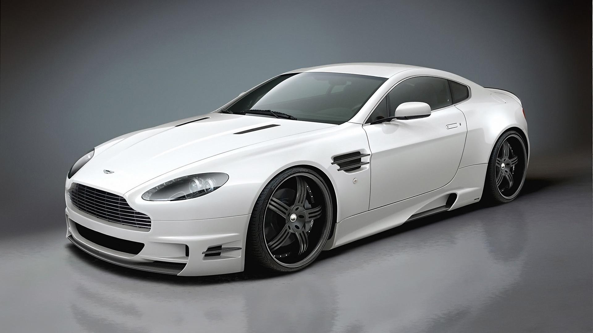 1920x1080 Car wallpaper: Aston Martin V8 Vantage