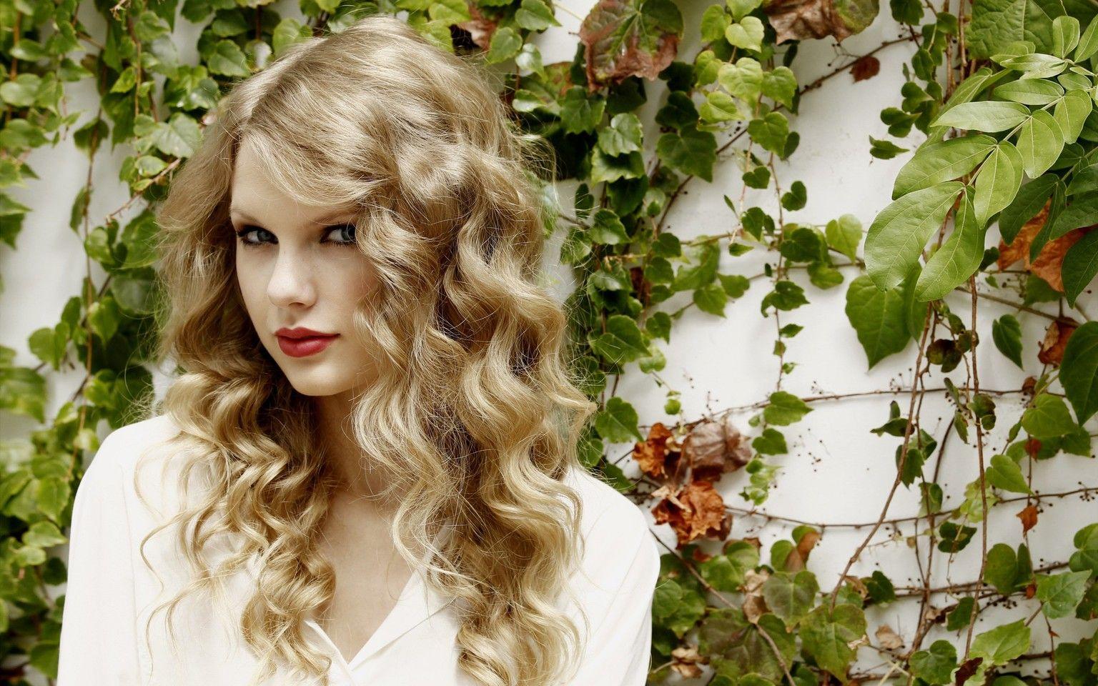 1536x960 Taylor Swift Wallpaper​-Quality Free Image and Transparent PNG Clipart