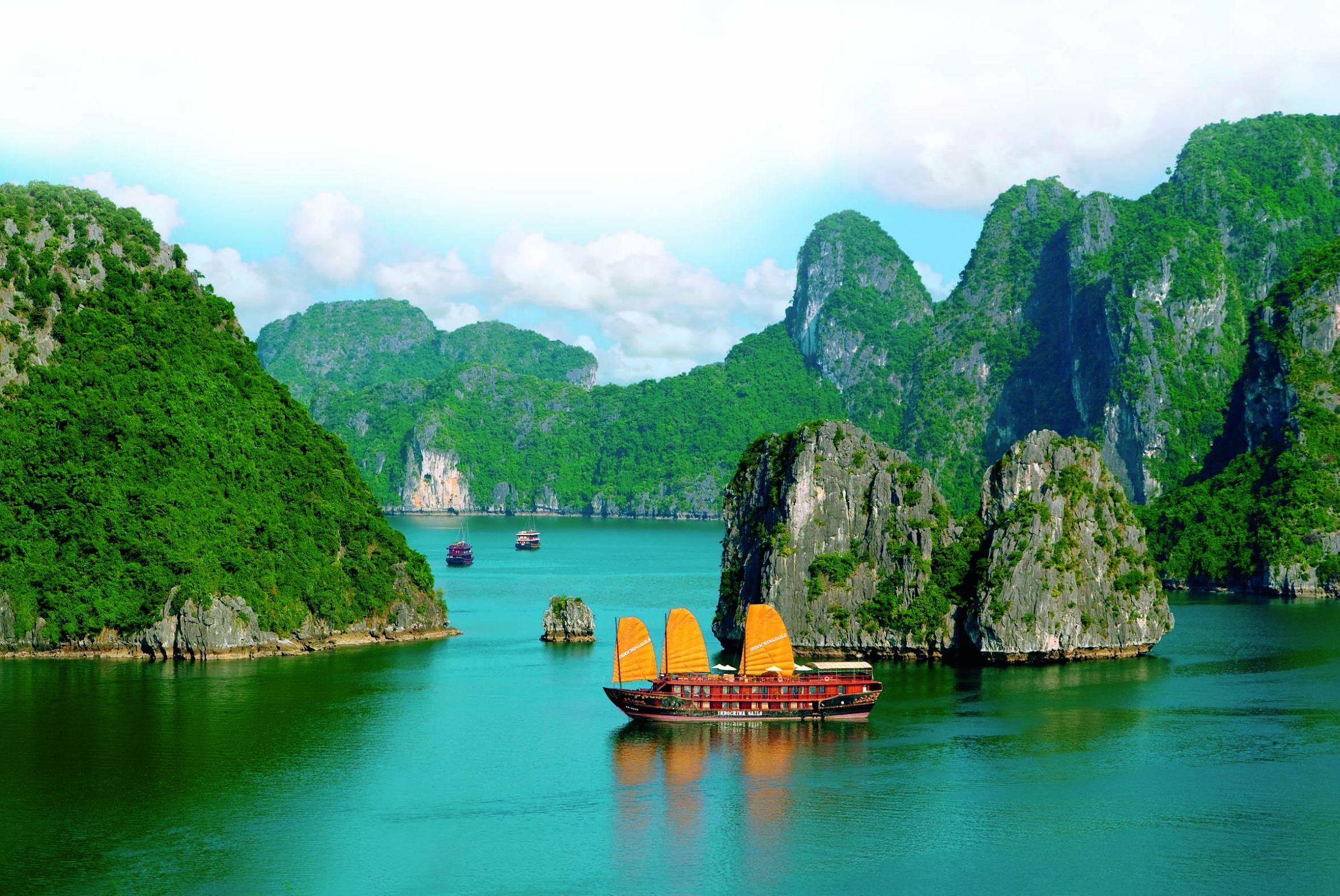 2315x1549 Vietnam Wallpaper