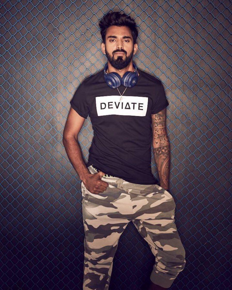 Hình nền 898x1123 KL Rahul: Hình nền Cricketer Ấn Độ dành cho Android https://wallpaperaccess.com/full/4624627.jpg