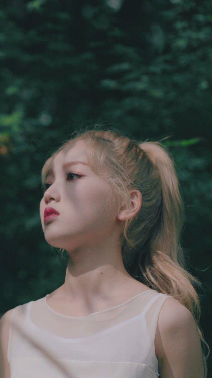 720x1280 Loona MV Hi High Screenshots Wallpaper Lockscreen HD Fondo de pantalla ViVi Yves JinSoul Haseul KimLip Chuu HeeJin HyunJin. Gowon loona, Odd eyes, Kpop wallpaper