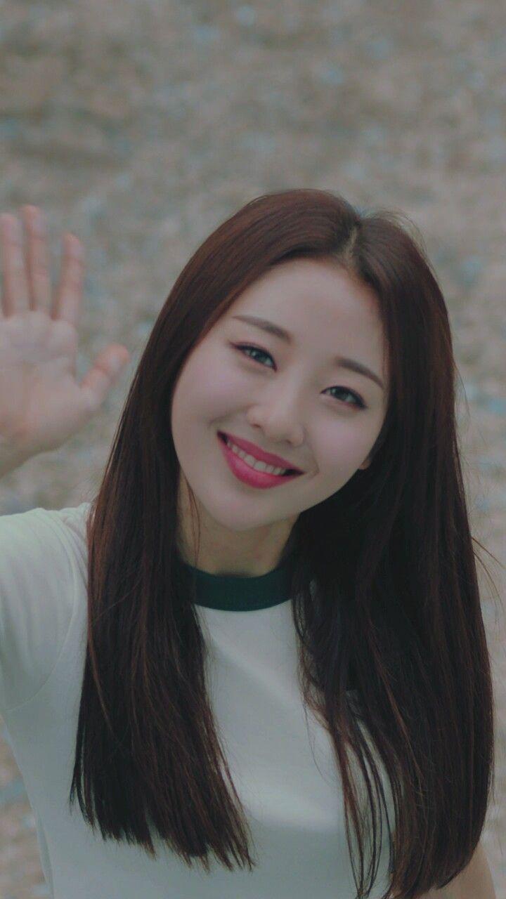 720x1280 Loona MV Hi High Screenshots Wallpaper Lockscreen HD Fondo de pantalla ViVi Yves JinSoul Haseul KimLip Chuu HeeJin HyunJin GoWon Choerry Olivia Hye Y. Fotos, Look