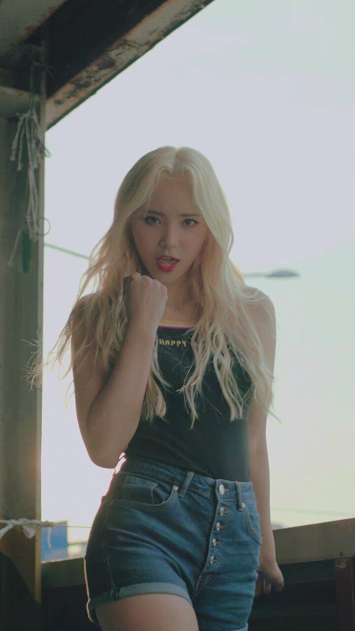720x1280 Loona MV Hi High Screenshots Wallpaper Lockscreen HD Fondo de pantalla ViVi Yves JinSoul Haseul KimLip Chuu HeeJ. Korean actresses, Kpop girls, Korean girl groups