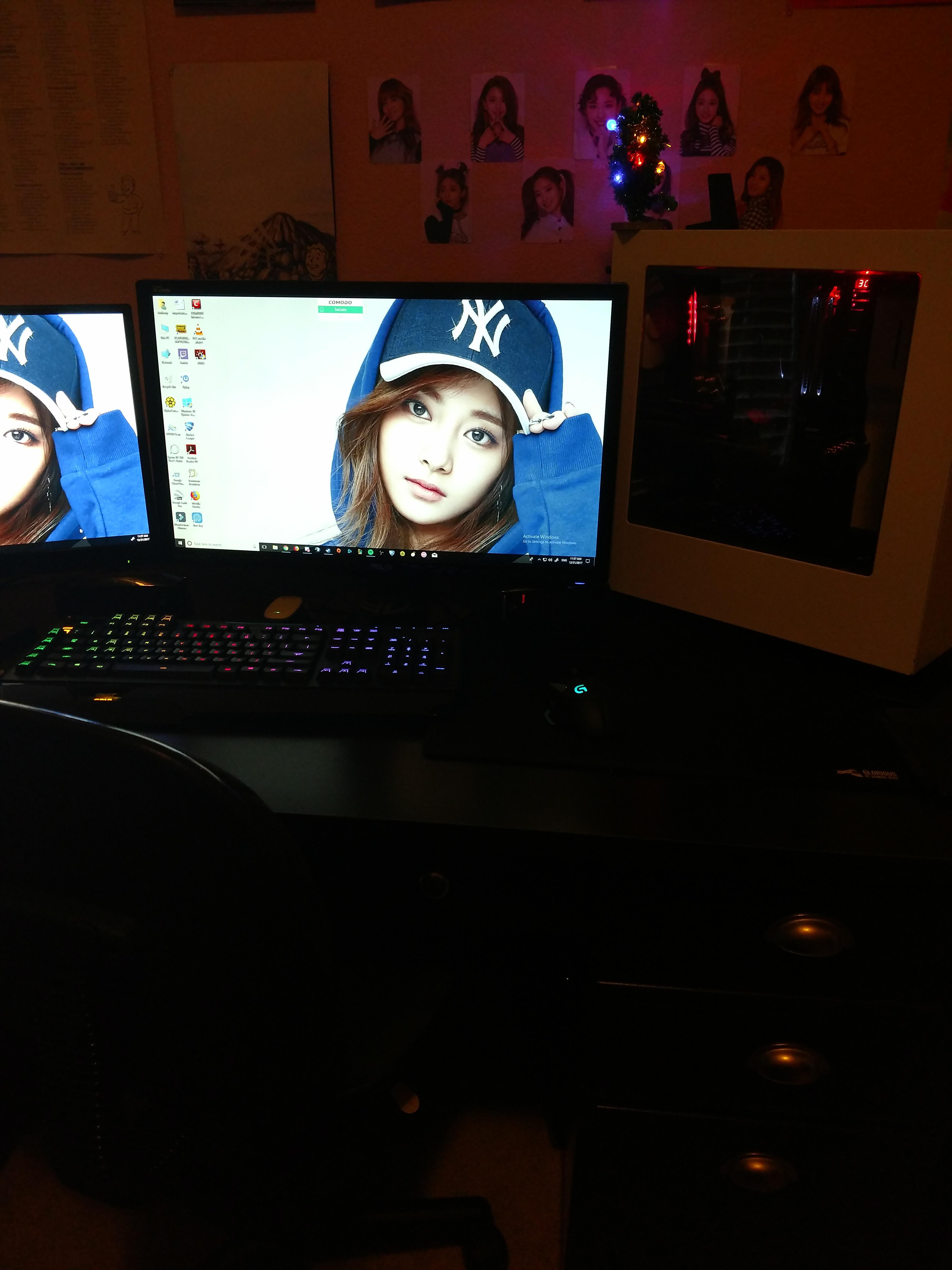 4008x5344 New PC parts, even better wallpaper