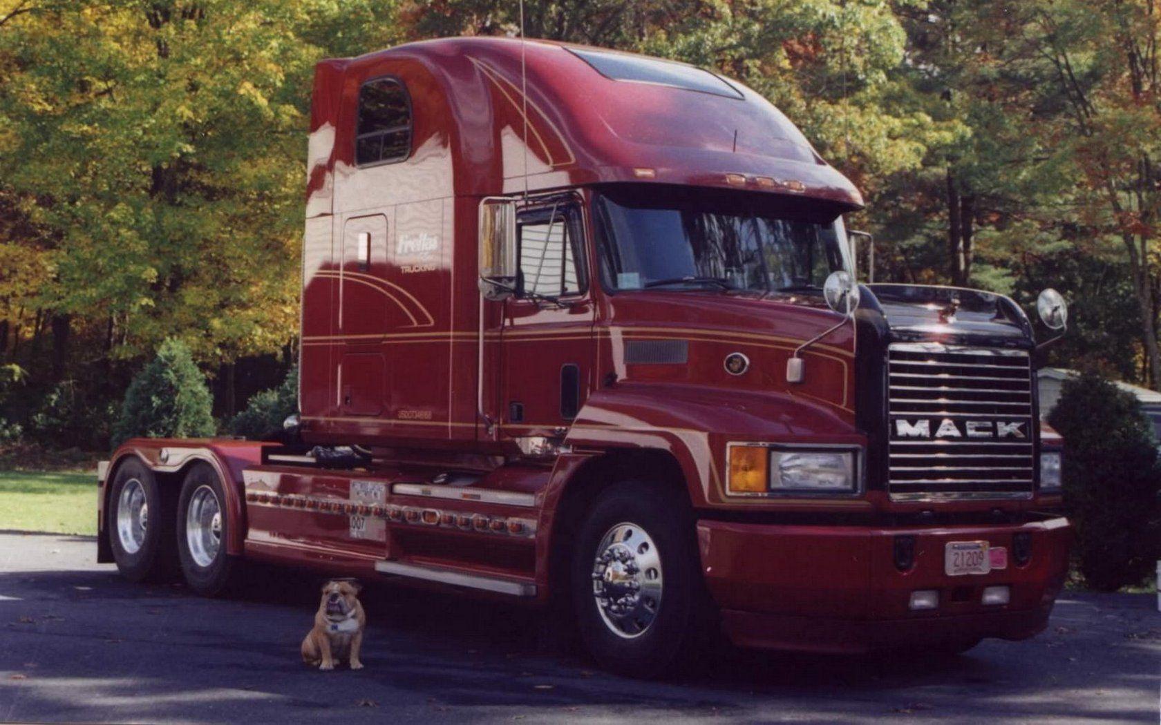 Mack Truck Wallpapers - Top Free Mack Truck Backgrounds - WallpaperAccess