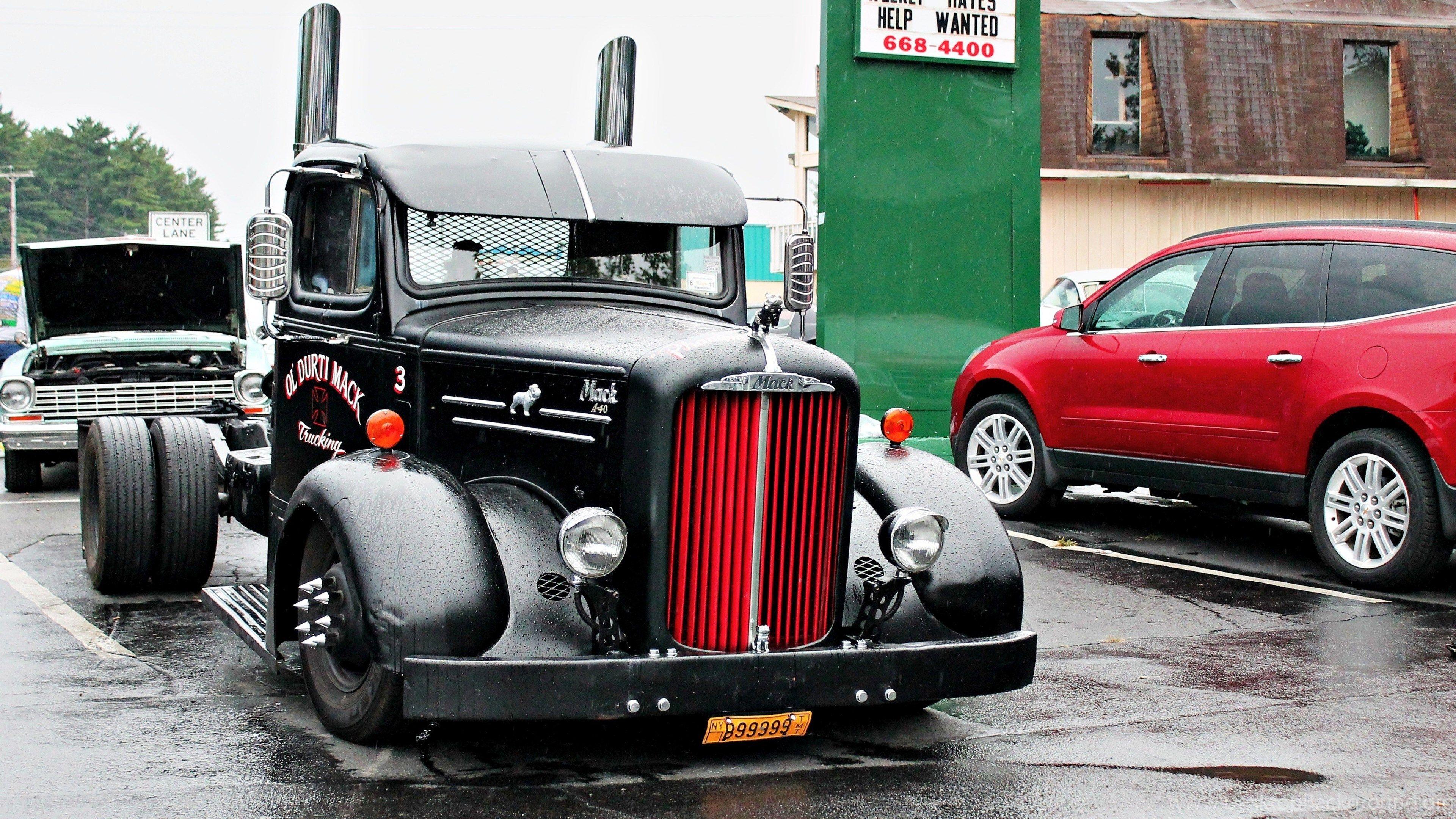 3840x2160 MACK Semi Tractor Transport Truck Wallpaper Desktop Background