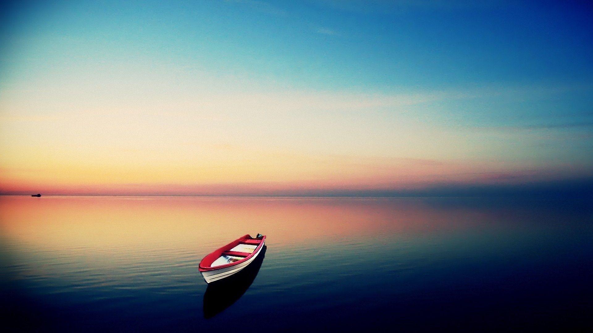 Small Boat Wallpapers - Top Free Small Boat Backgrounds - WallpaperAccess