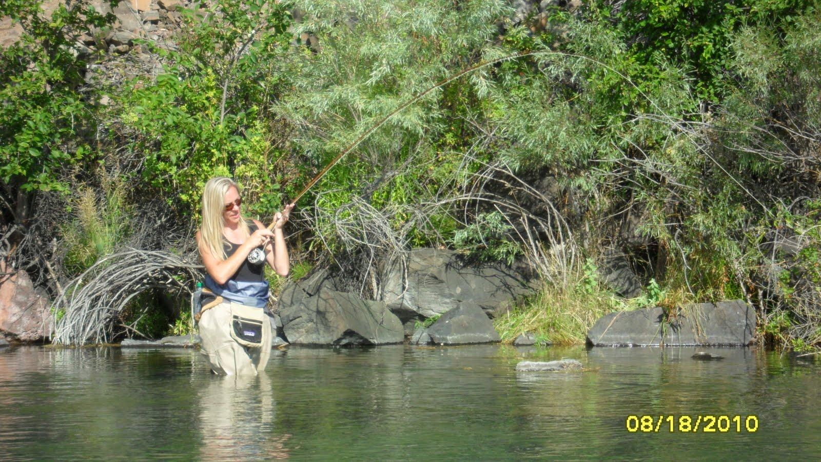1600x900 Fly Fishing Wallpaper