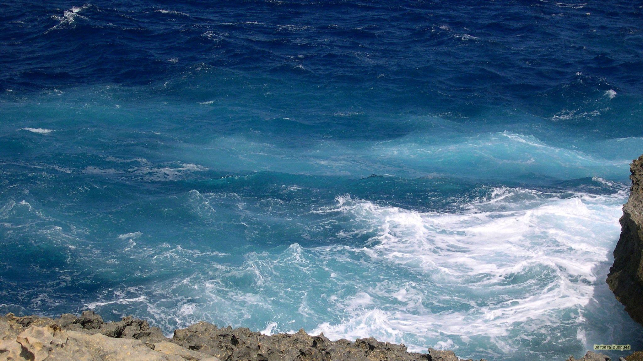 2048x1152 Blue ocean waves's HD Wallpaper