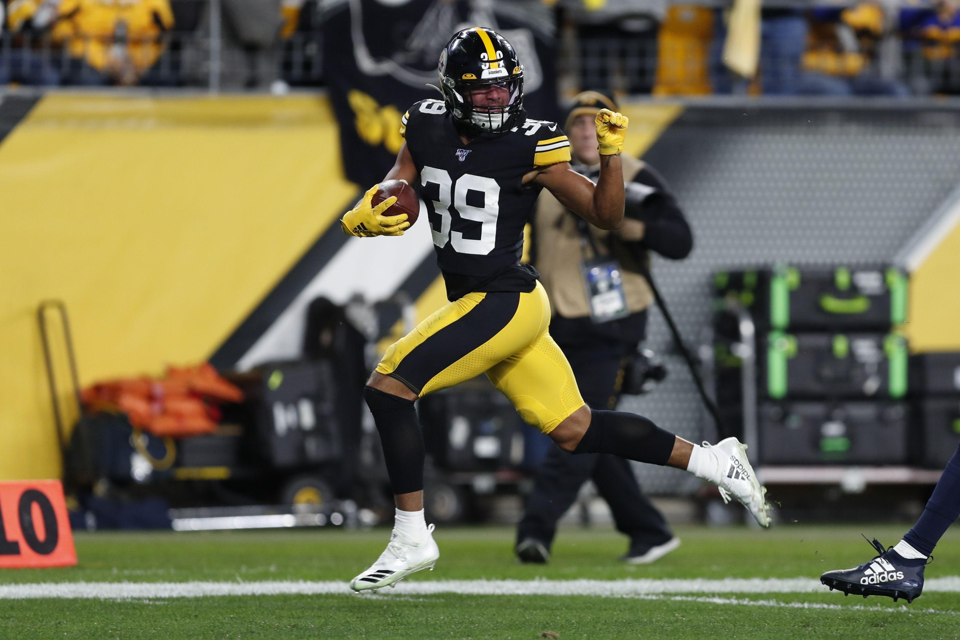 3240x2160 Gallery of the best photo of Steelers S Minkah Fitzpatrick