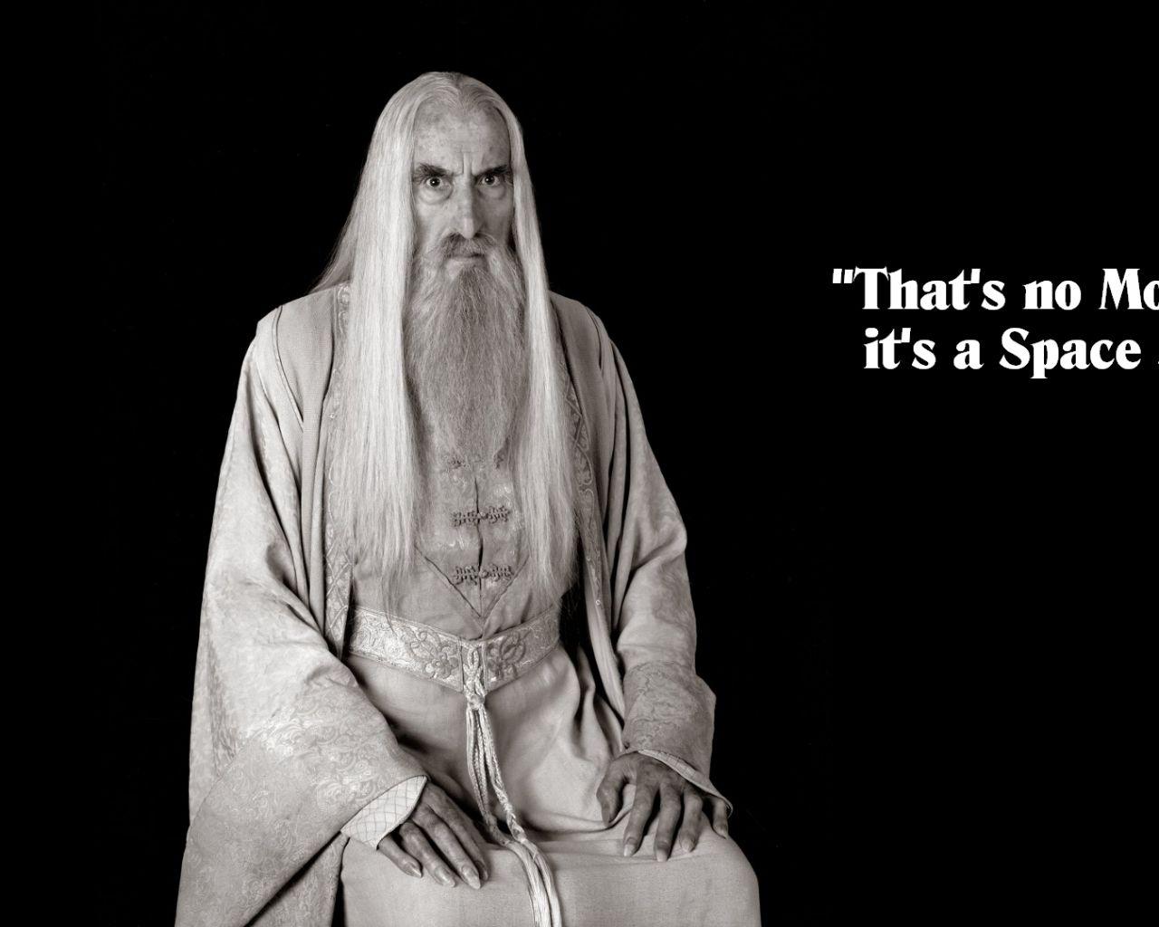 1280x1024 Loki vs Saruman