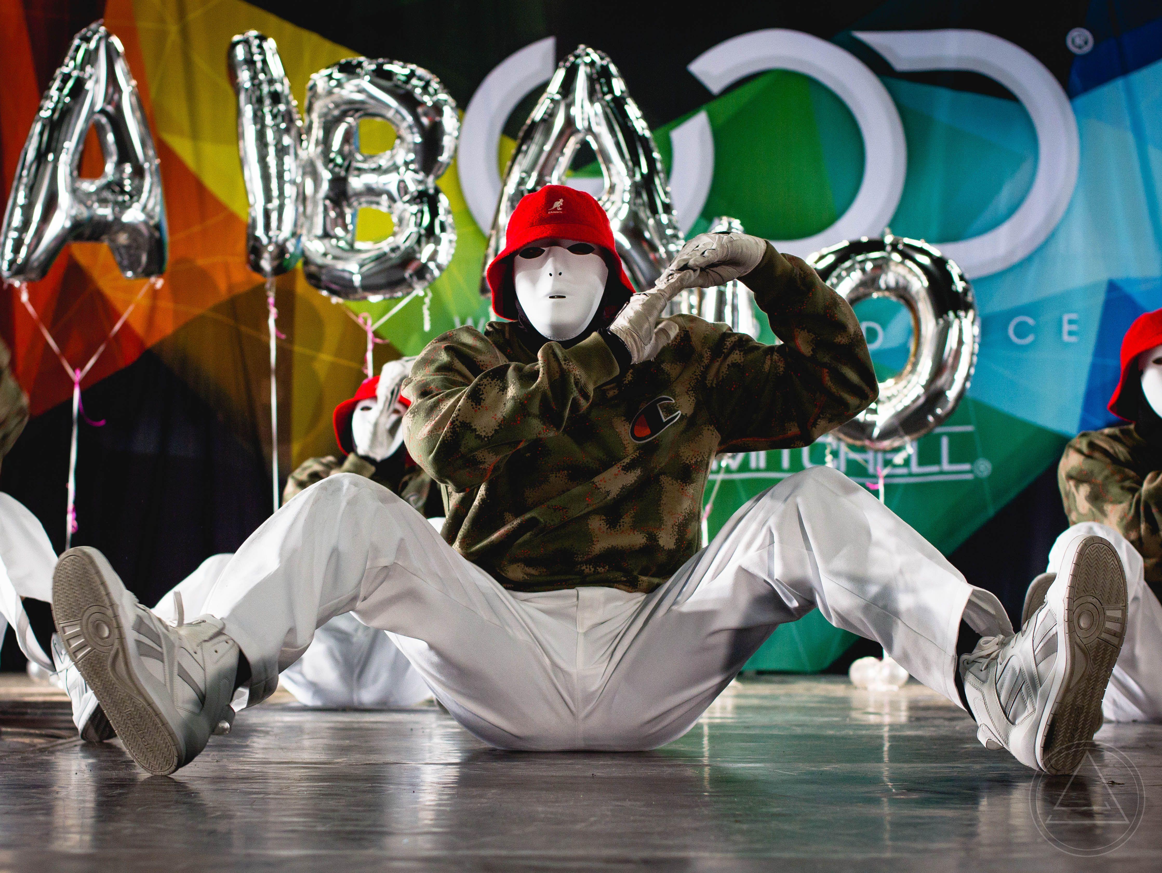 4474x3360 Jabbawockeez