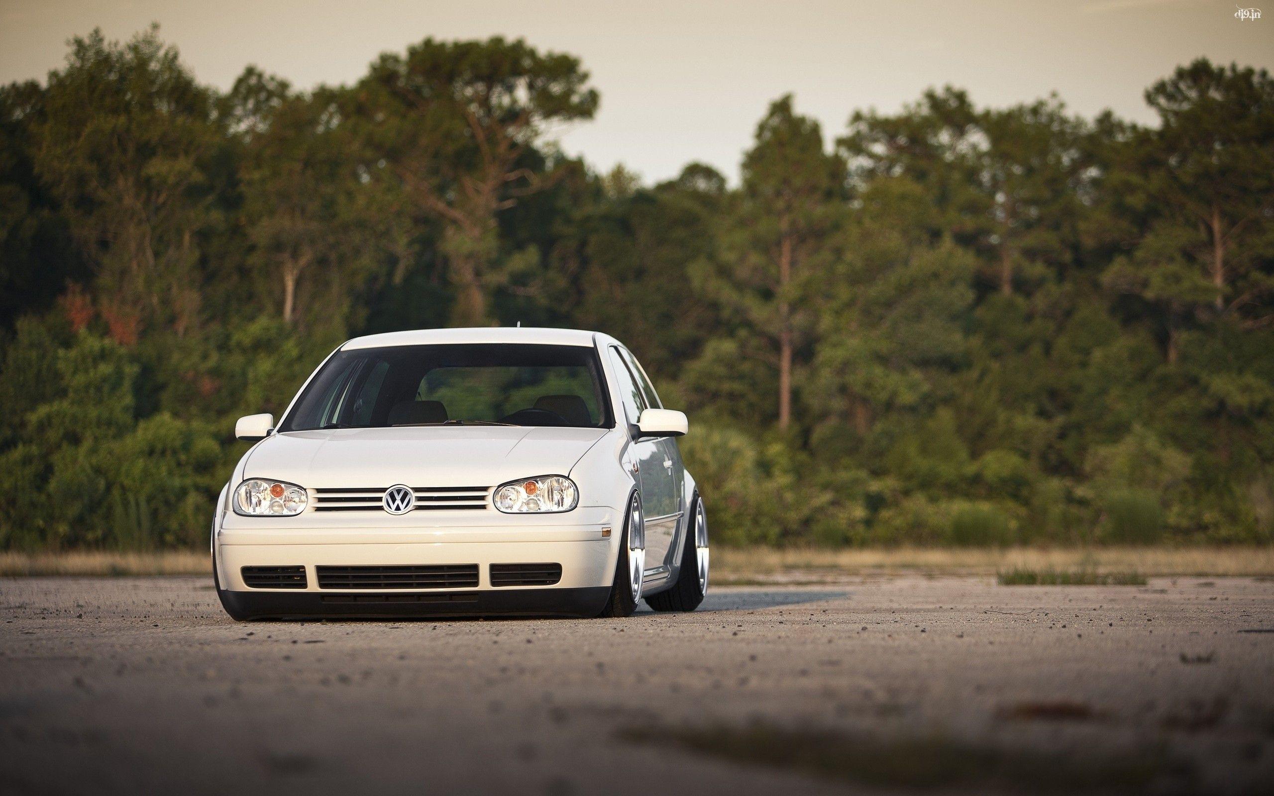 2560x1600 Volkswagen Golf, cars, white wallpaper