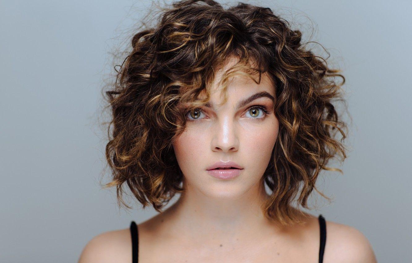 1332x850 Wallpaper look, girl, hairstyle, camren bicondova image for desktop, section девушки