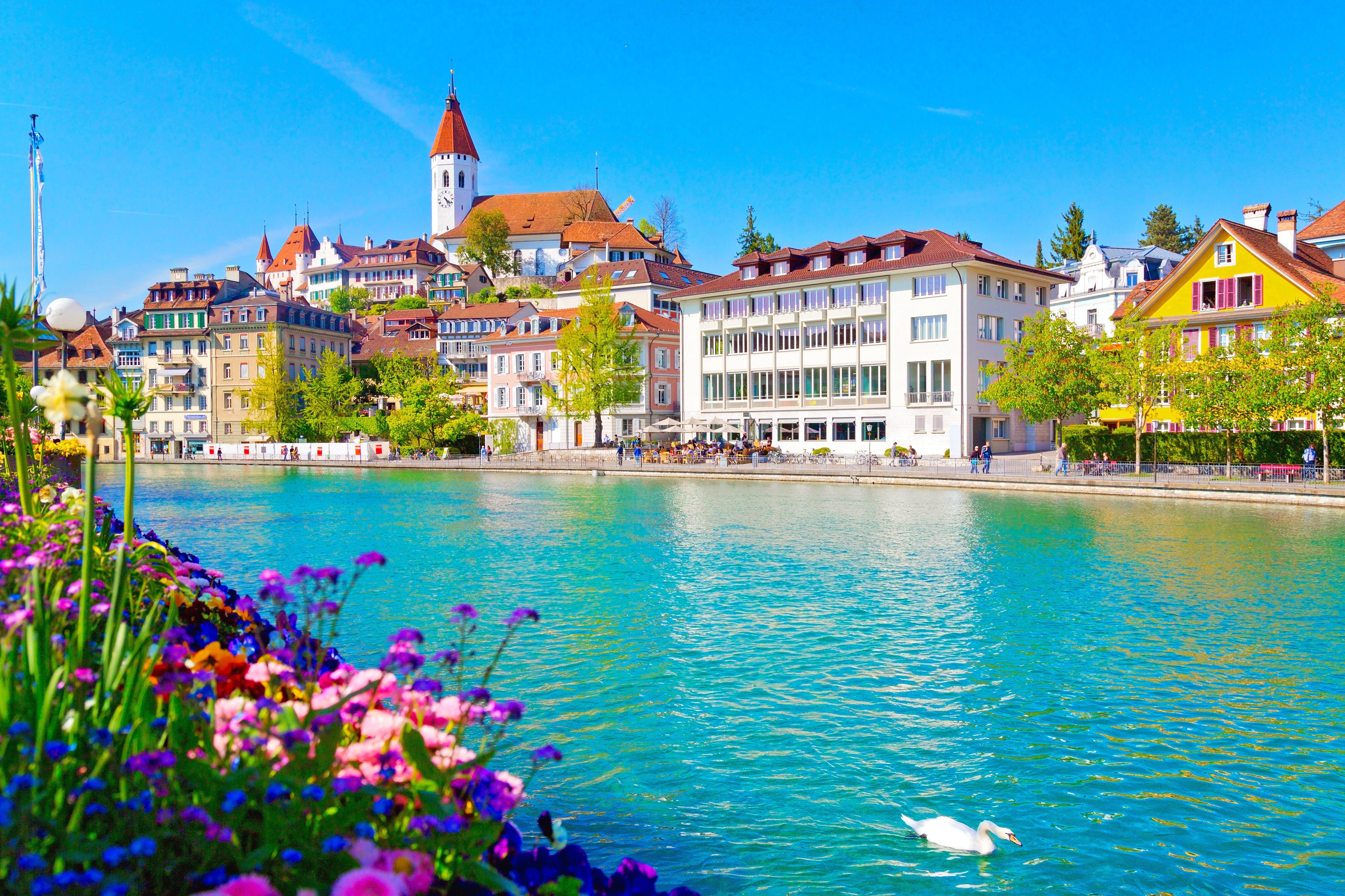 5760x3840 Beautiful houses by the river Aare, Switzerland Desktop wallpaper 1366x768