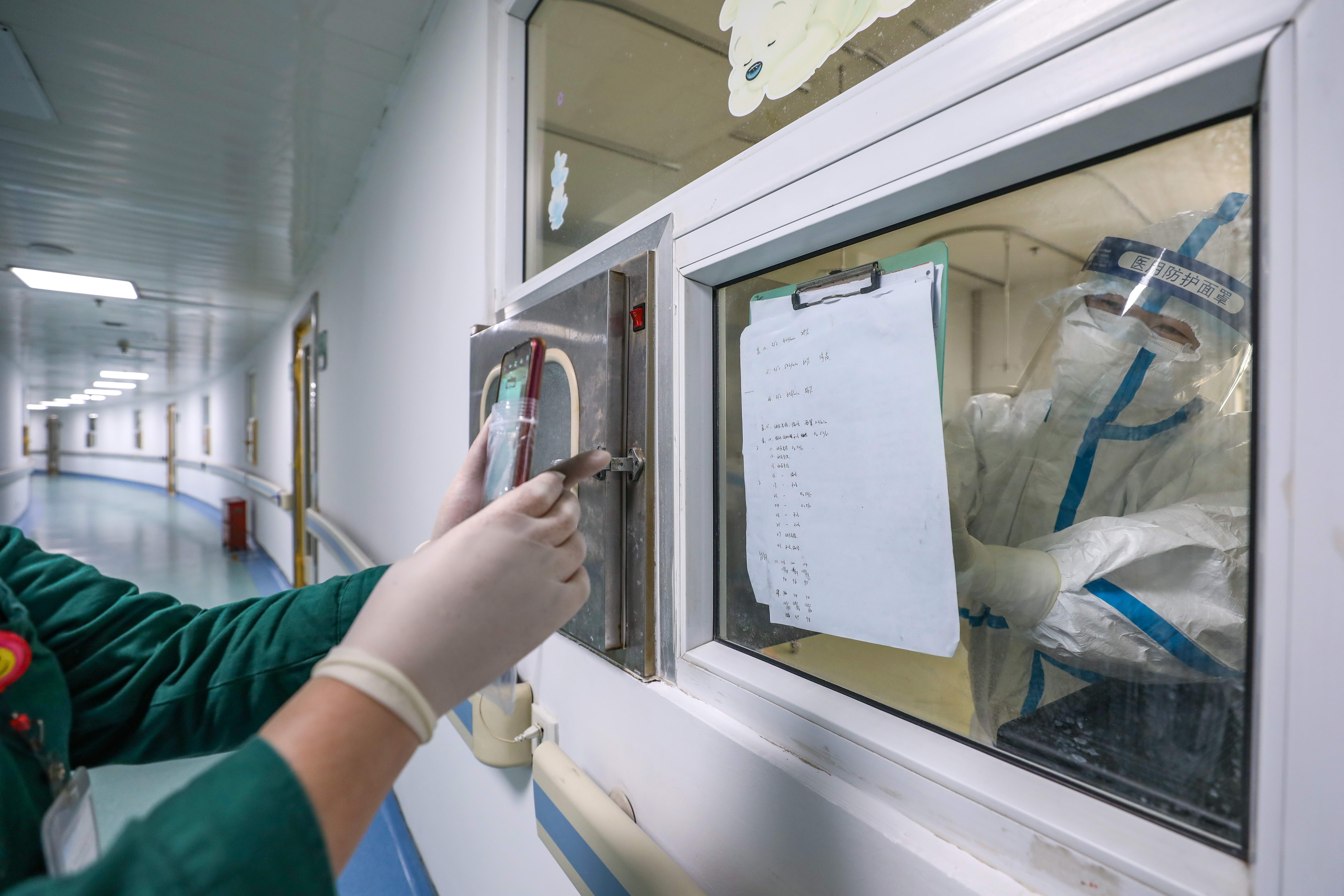 6720x4480 Robotic medicine may be the weapon needed to combat the coronavirus