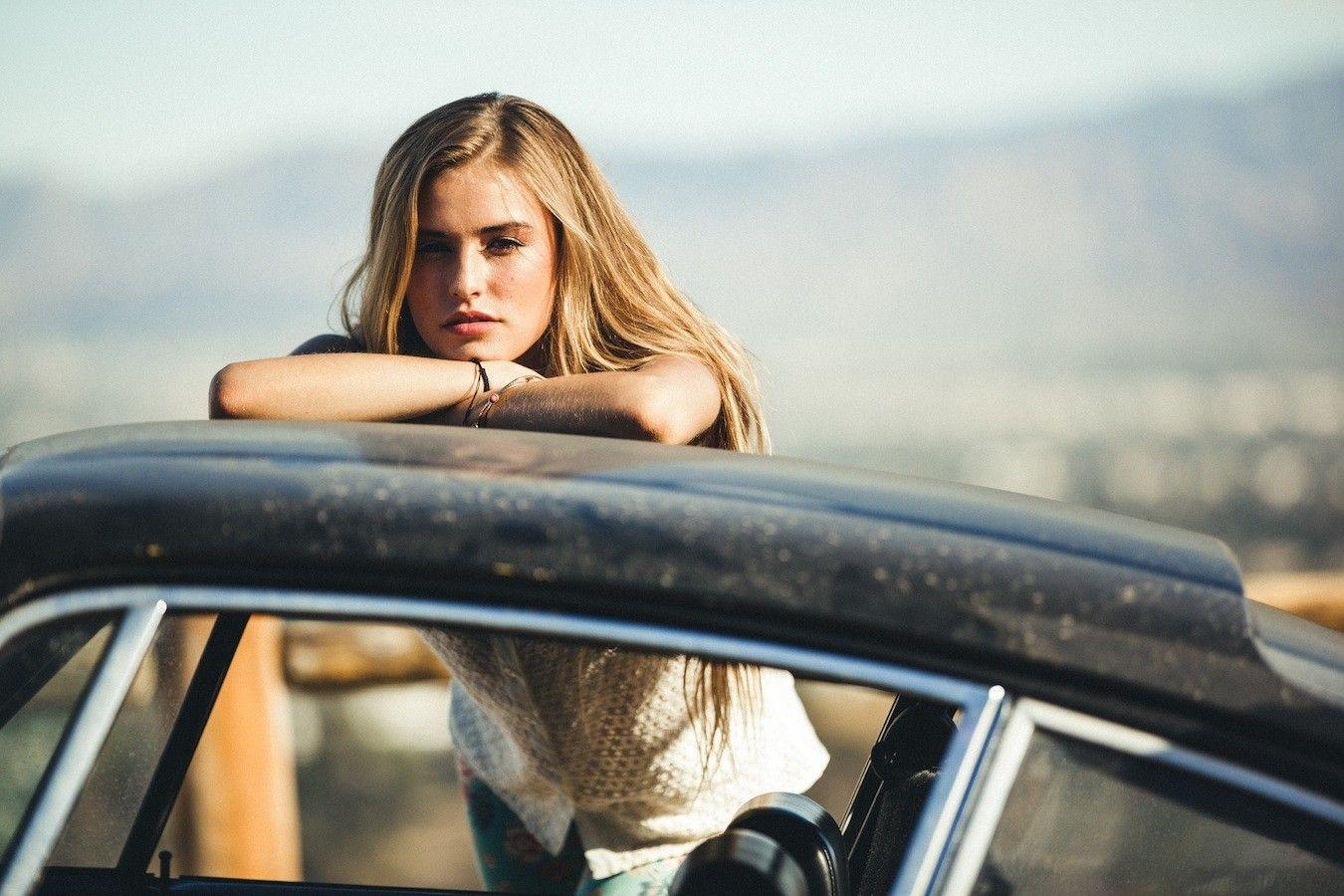 1350x900 blonde women car women with cars Wallpaper HD / Desktop and Mobile Background