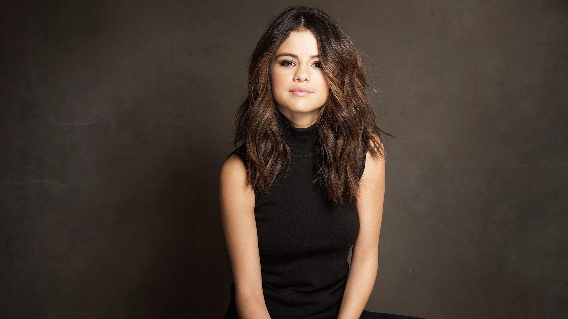 Selena Gomez Wallpapers Top Free Selena Gomez Backgrounds Wallpaperaccess