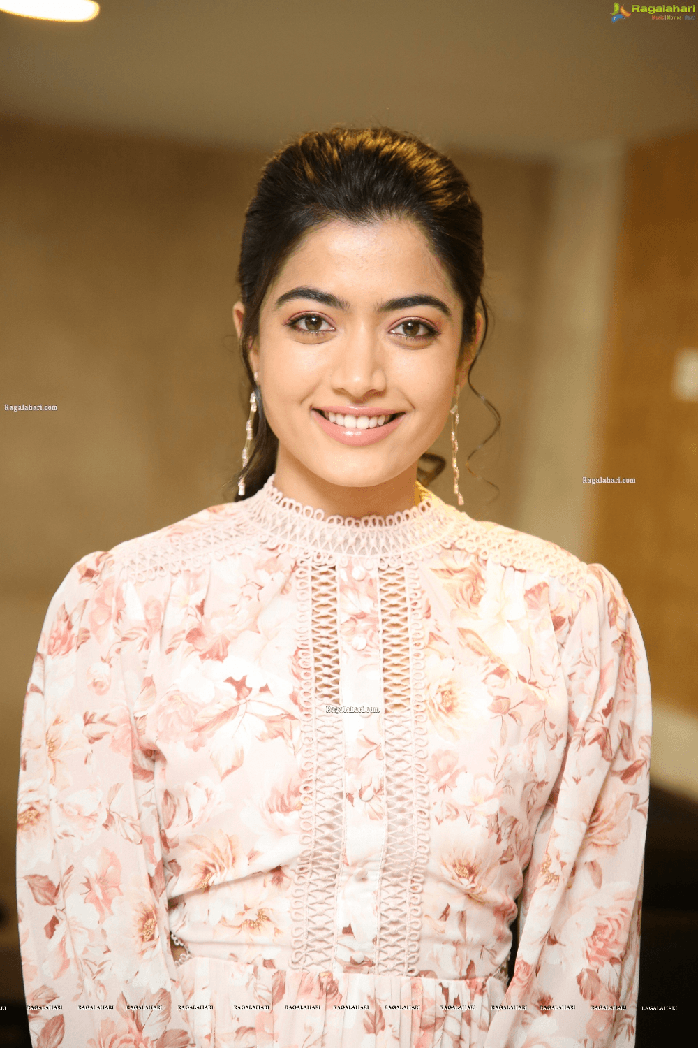 1000x1500 Rashmika Mandanna at Bheeshma Movie Success Meet Gallery. Beautiful girl photo, Stylish girl image, Beauty girl