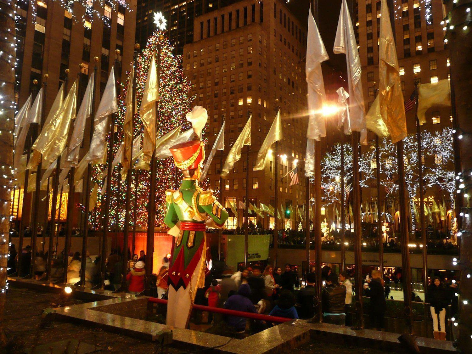 1500x1125 Free download New York City Christmas 16 Desktop Wallpaper Hivewallpapercom [1500x1125] for your Desktop, Mobile & Tablet. Explore New York Christmas Wallpaper. New York City Wallpaper, New HD Wallpaper