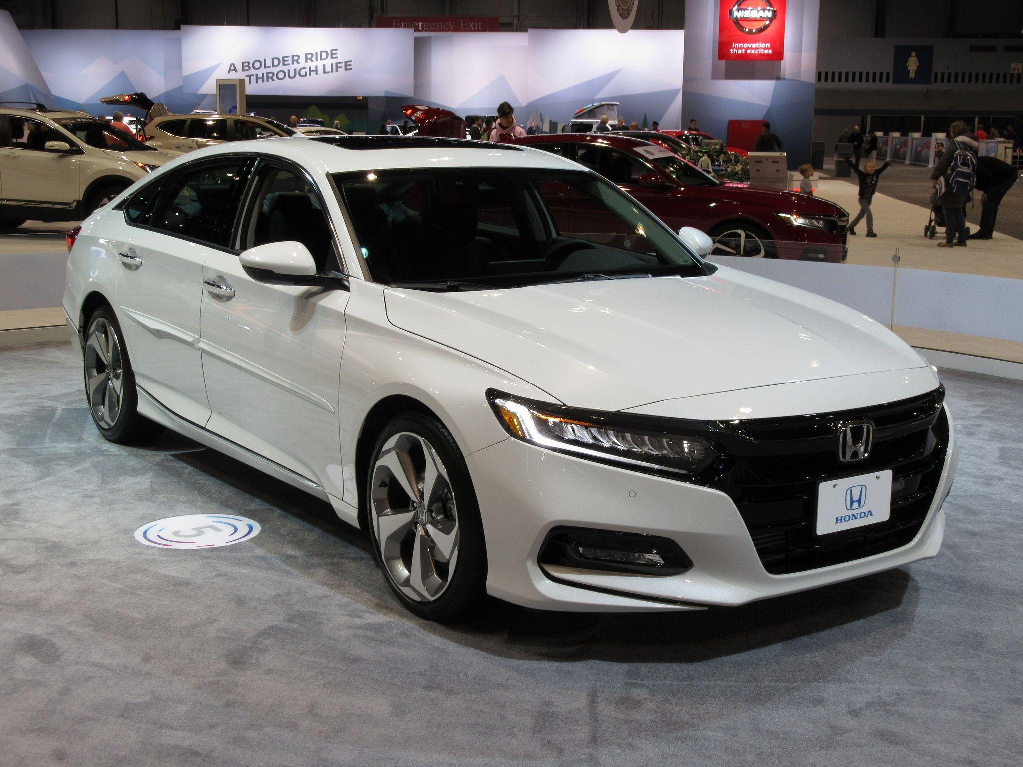 2048x1536 Honda Accord White