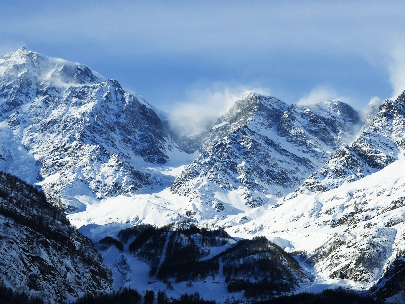 1600x1200 Winter Mountain Wallpaper