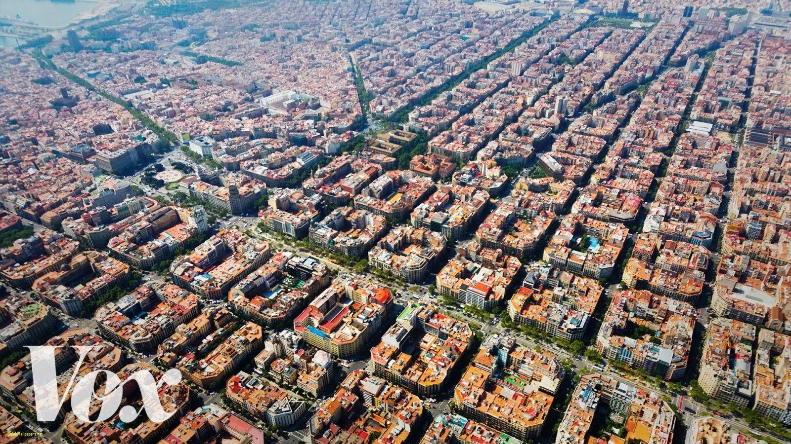 1600x900 Barcelona City Wallpaper