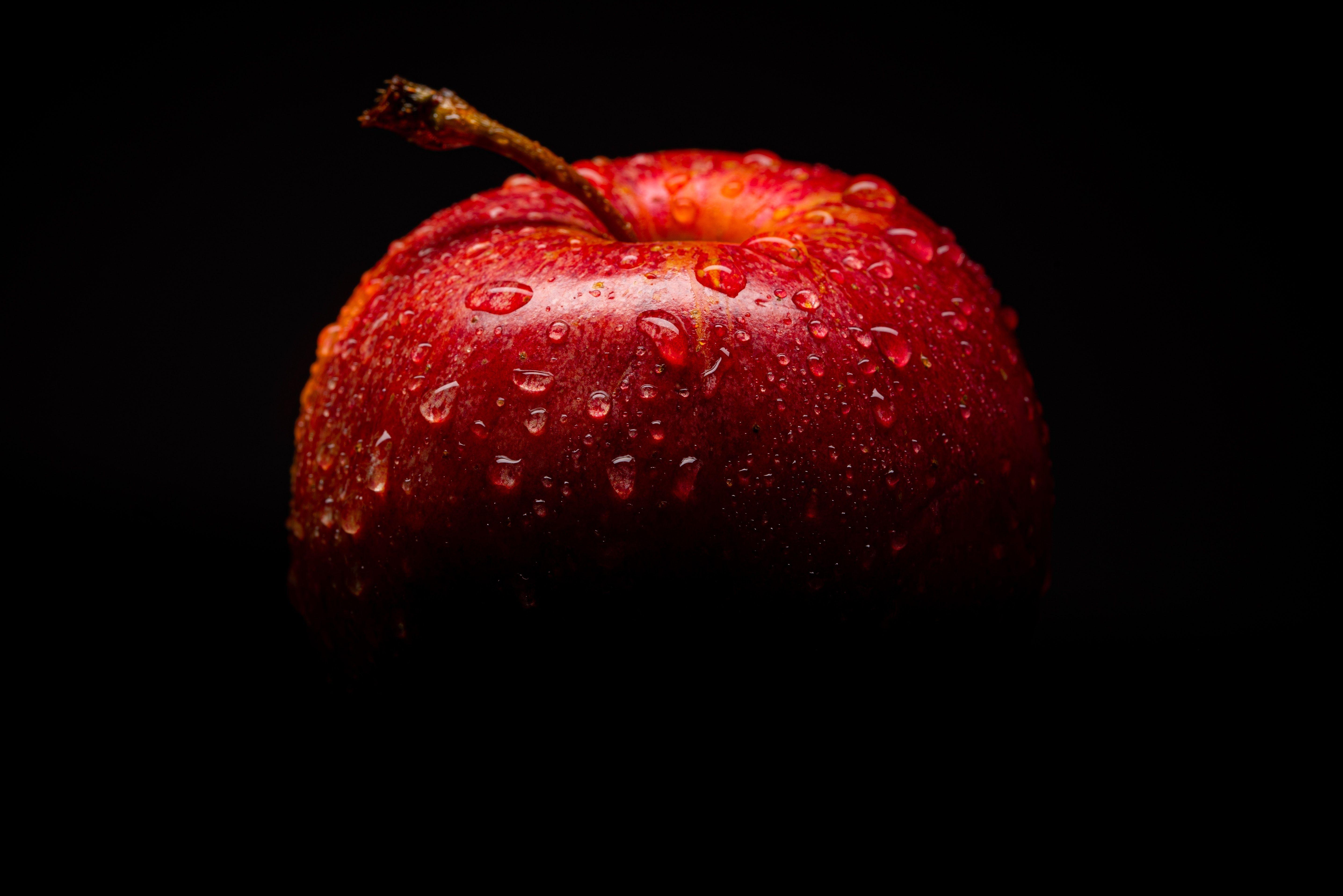 5743x3834 Red Apple Fruit With Black Background · Free