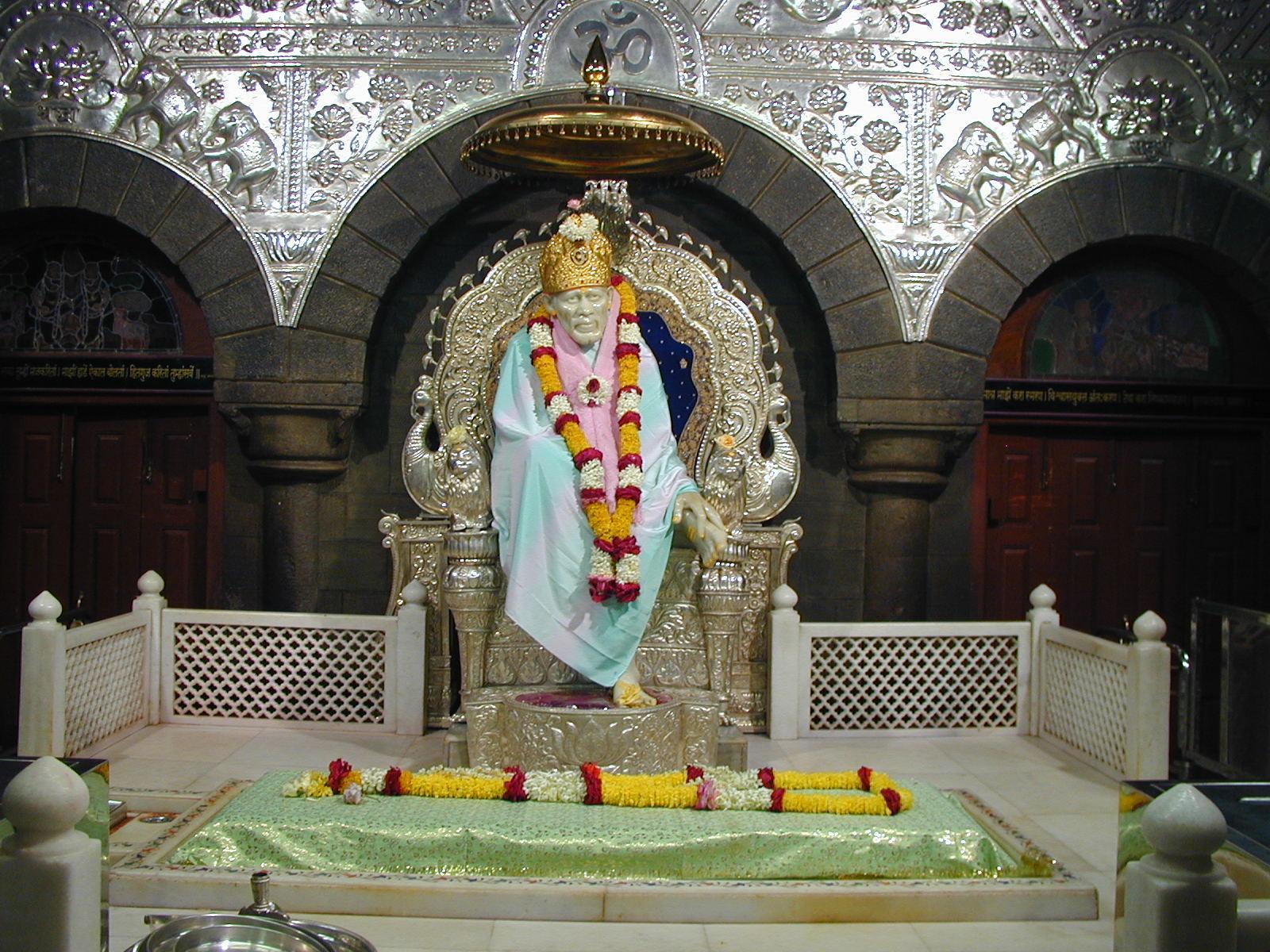1600x1200 Shirdi Sai Baba Wallpaper