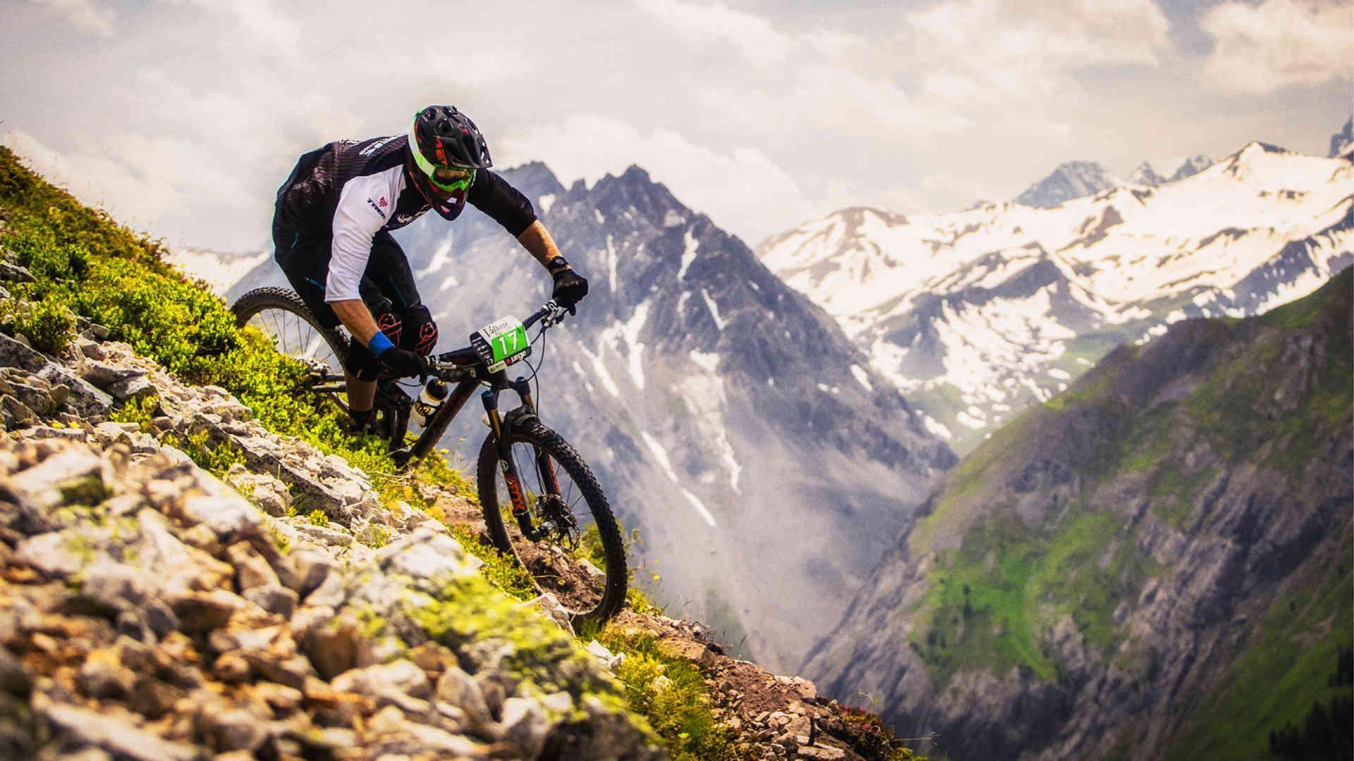1920x1080 Enduro Mountain Biking