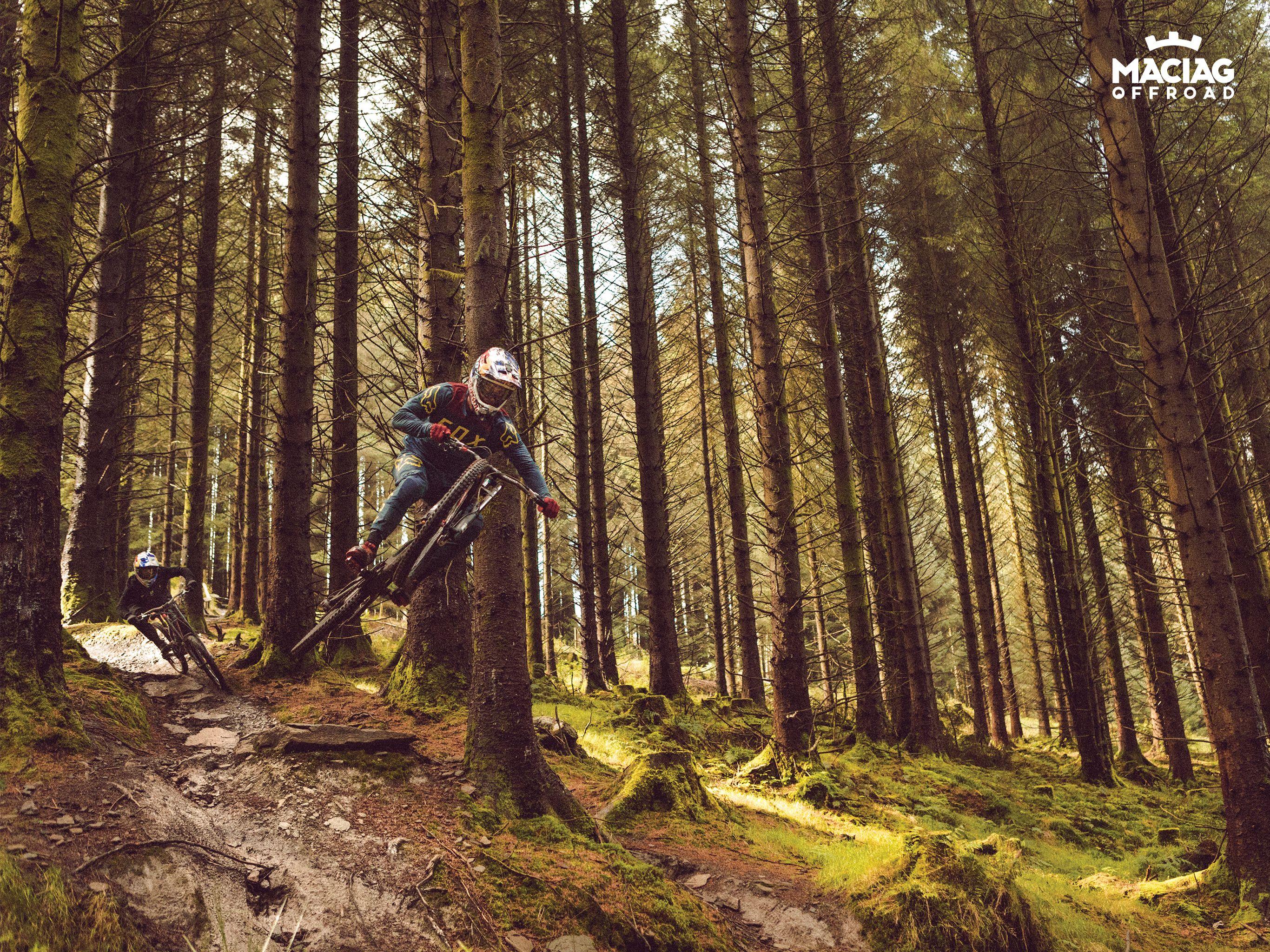 2732x2048 Free Motocross & Mountainbike Wallpaper