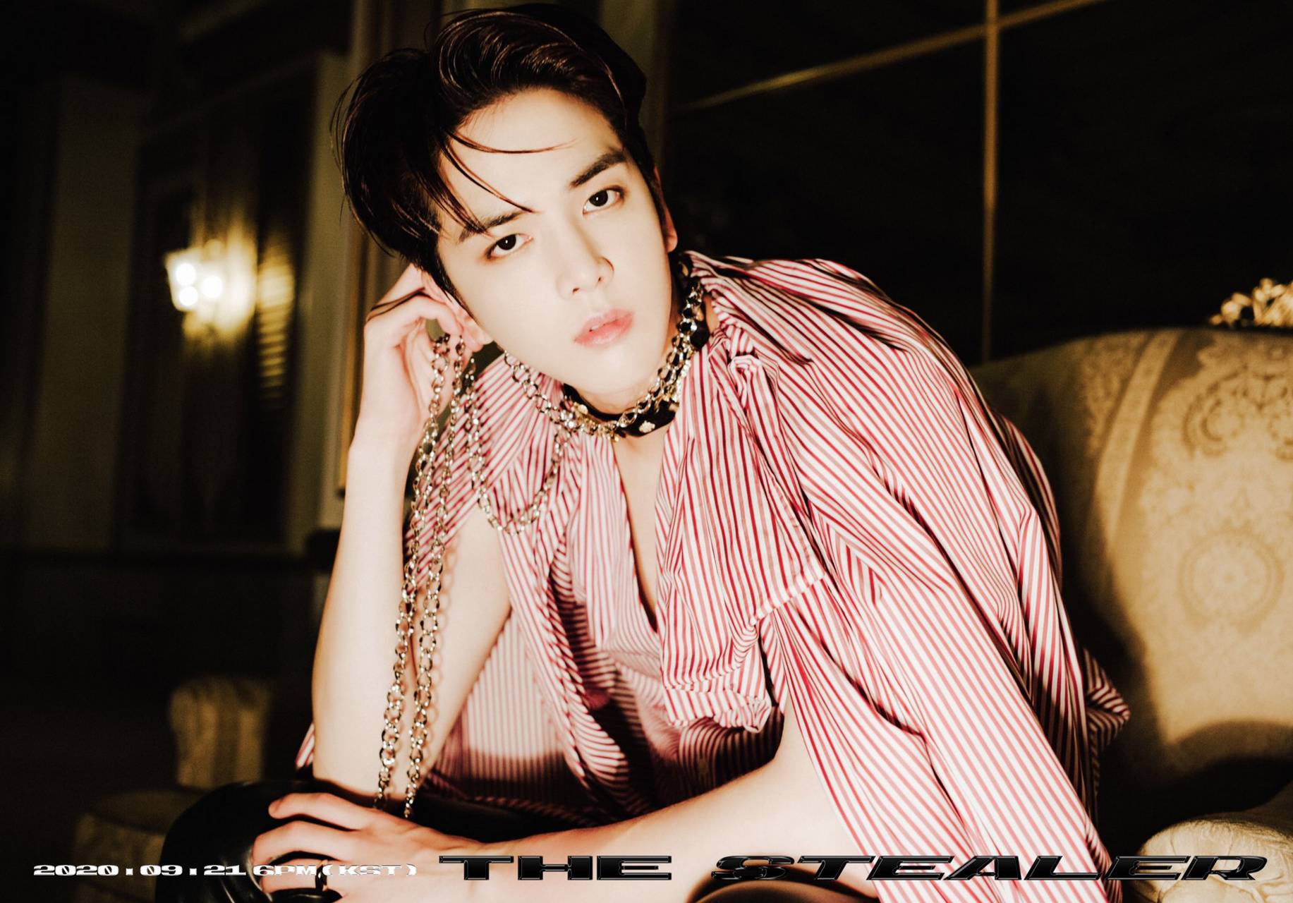 1833x1280 Younghoon wallpaper