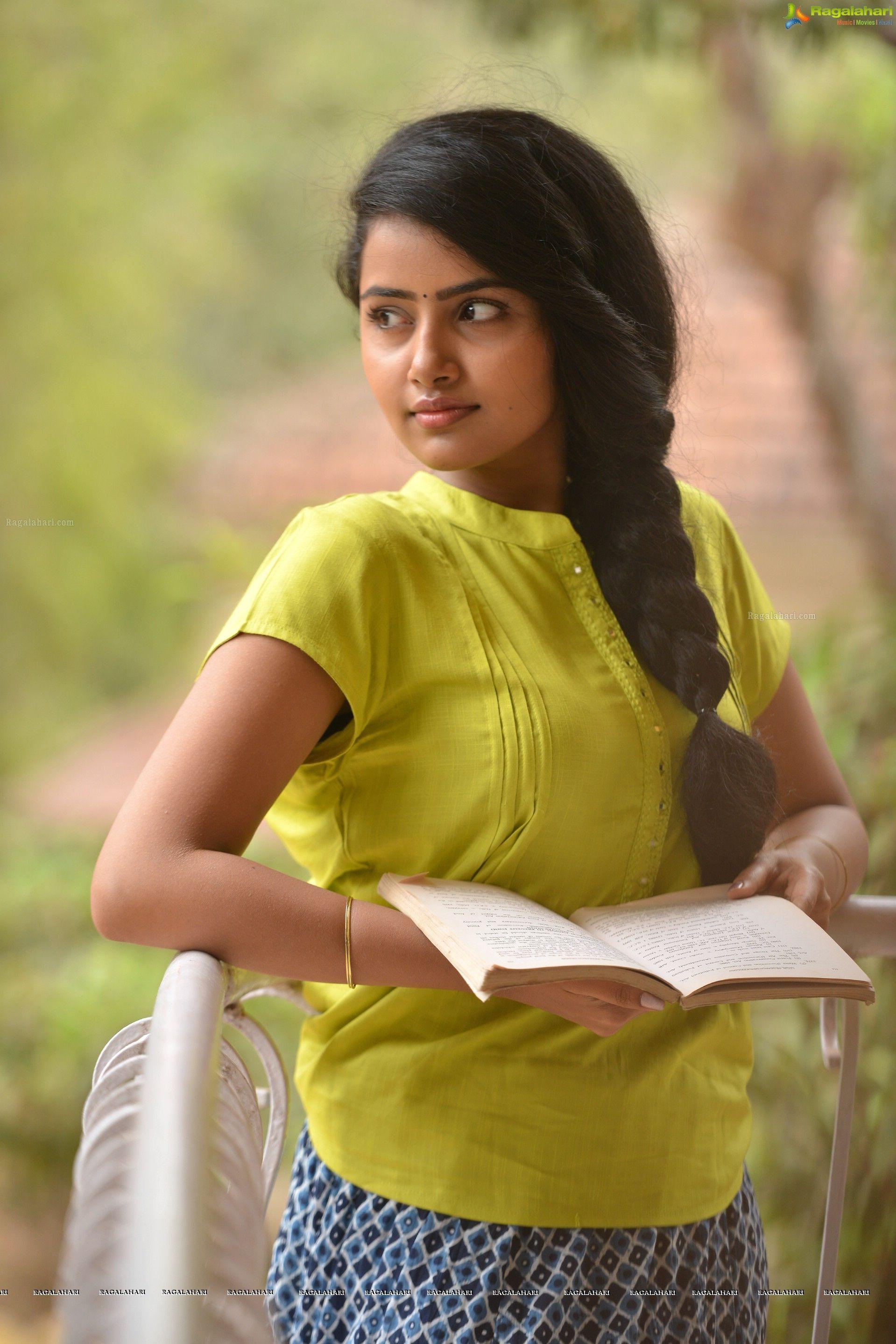 1919x2876 Anupama Parameswaran (High Definition) Image 90. Telugu Heroines Gallery, Telugu Actress Photo Stills, Tollywood. Anupama parameswaran, Actress photo, Actresses