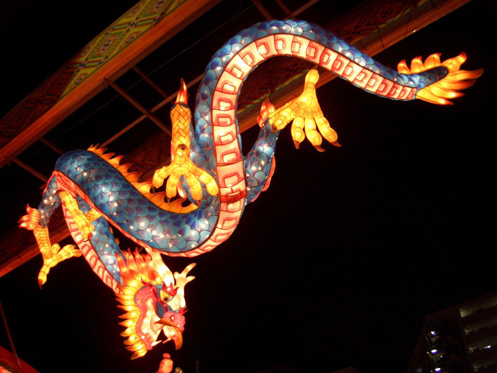 1600x1200 japanese, Lantern, Lamp, Light, Asian, Oriental, Bokeh, Dragon, Fantasy Wallpaper HD / Desktop and Mobile Background