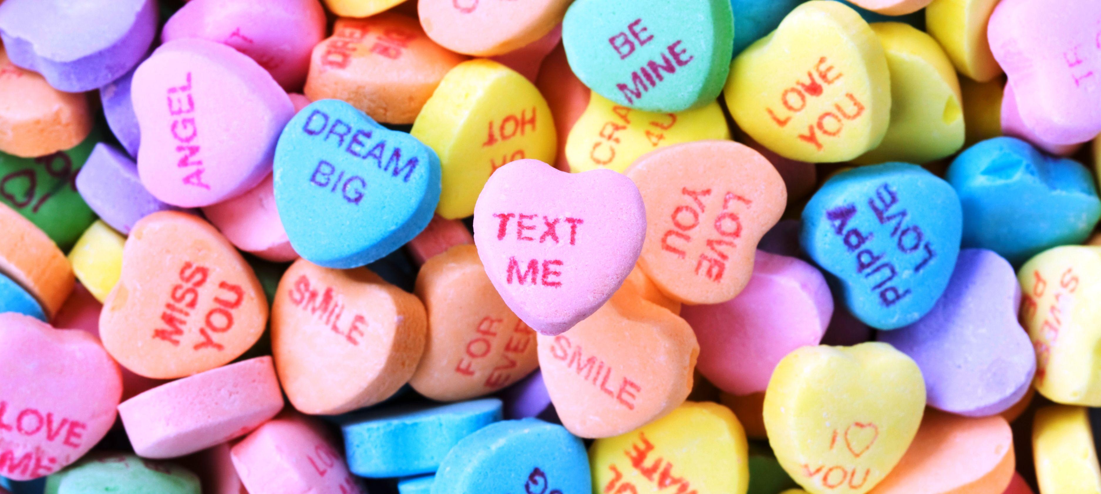 3750x1683 valentines day hearts candy wallpaper conversation heart