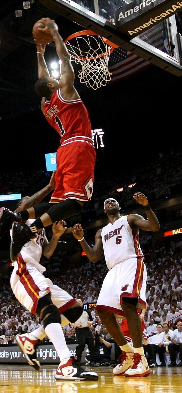 700x1514 for a basketball wallpaper to help you miss the NBA less