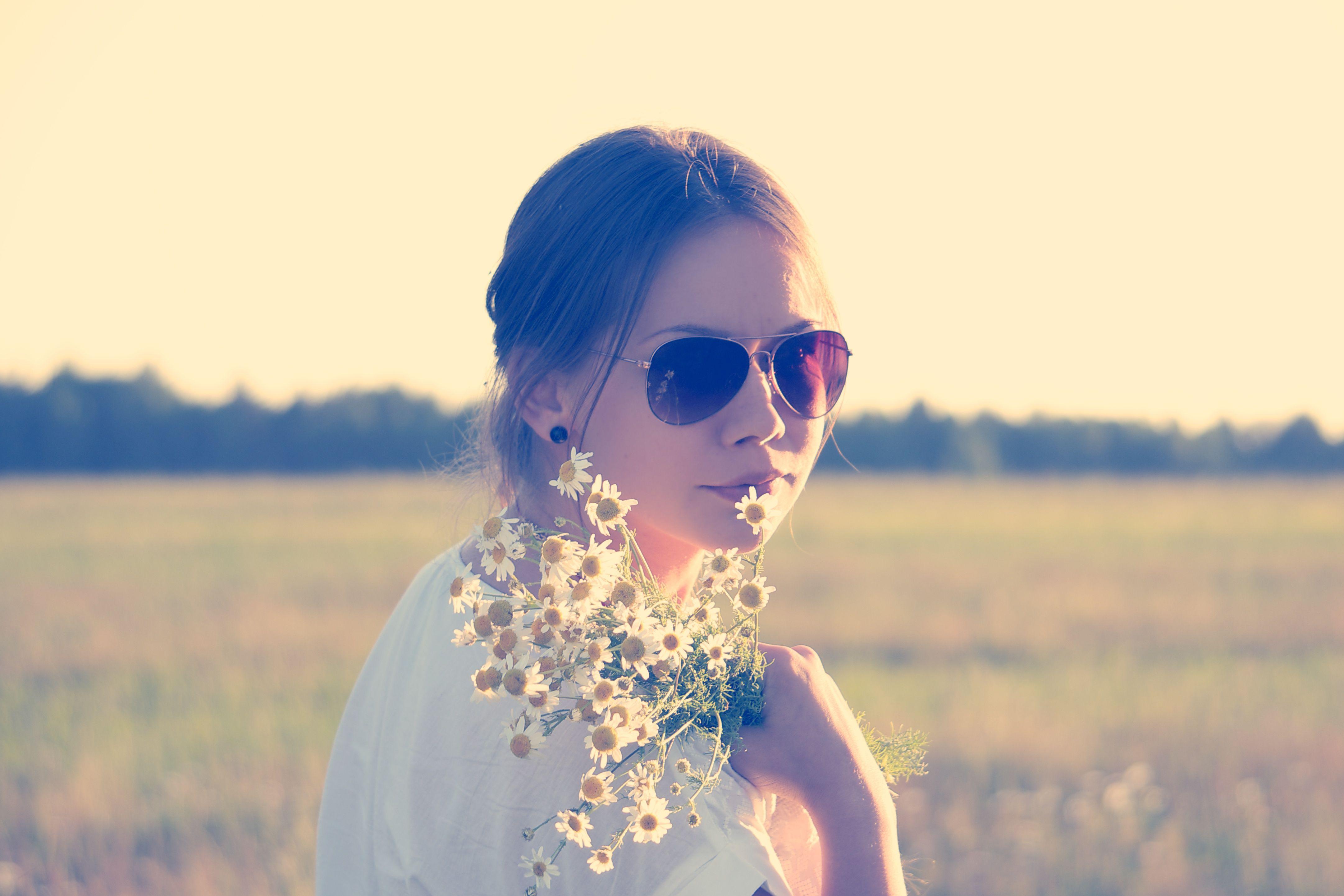 4326x2884 Sunglass Picture. Download Free Image