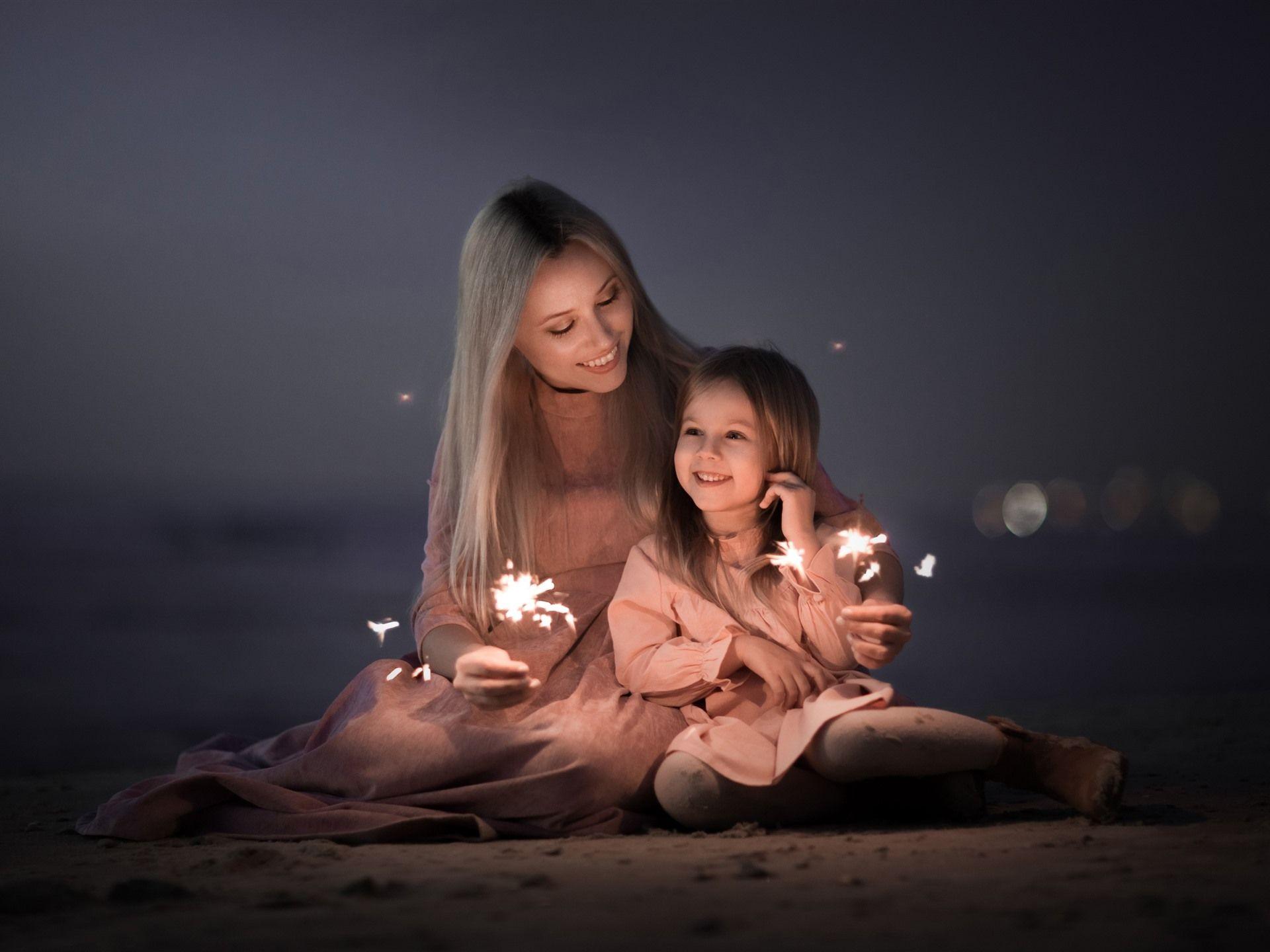 1920x1440 Wallpaper Mother and daughter, happy family, sparks, fireworks 2880x1800 HD Picture, Image